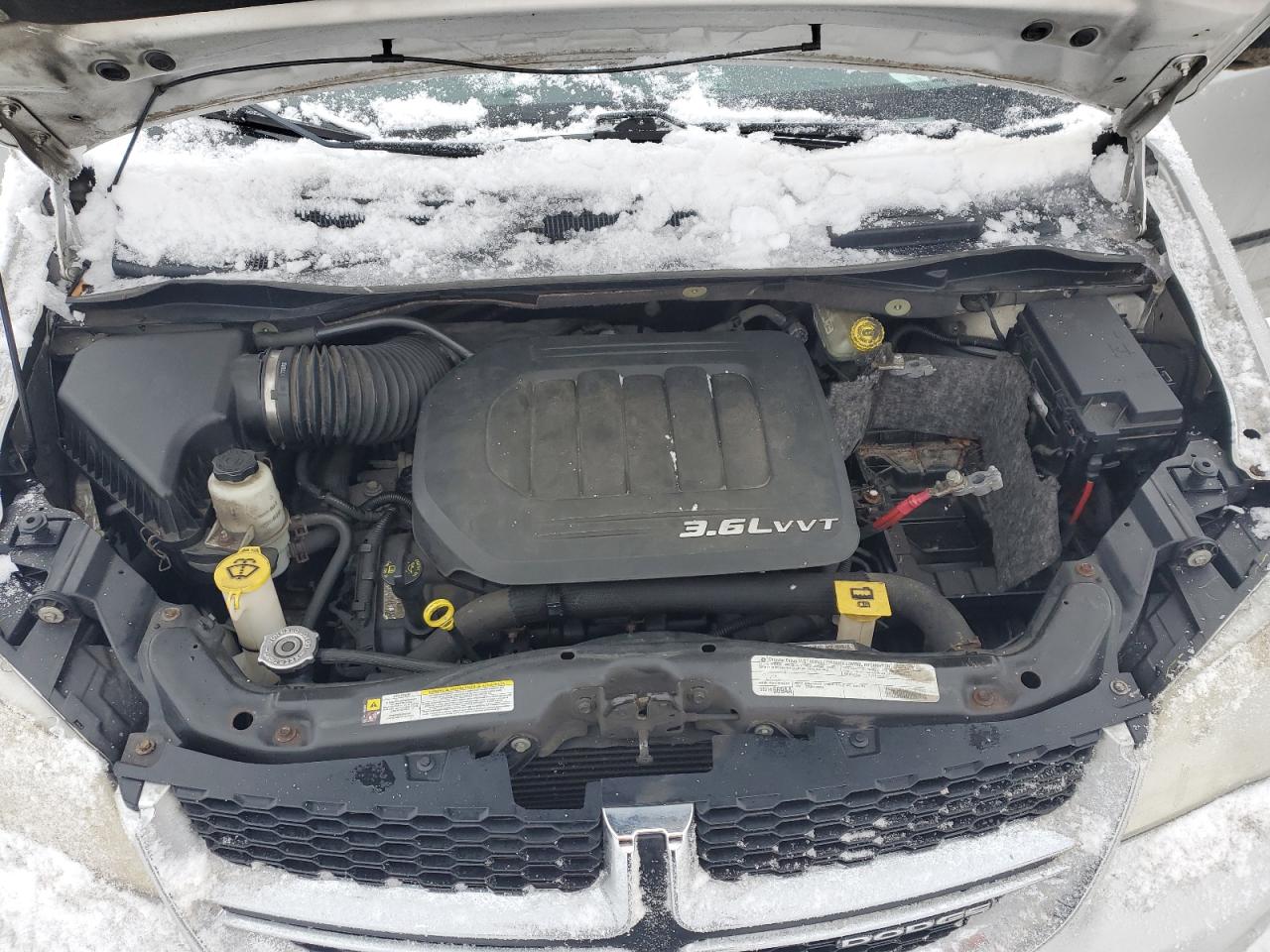 2012 Dodge Caravan - Image 12