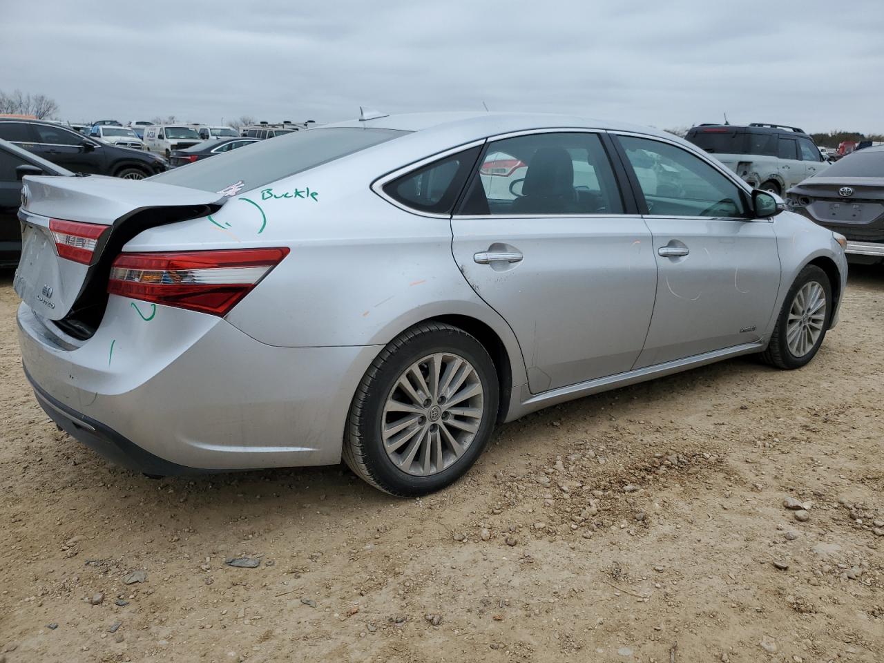 2013 Toyota Avalon - Image 3