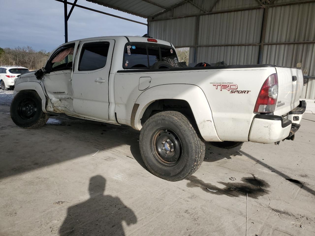 2012 Toyota Tacoma - Image 2