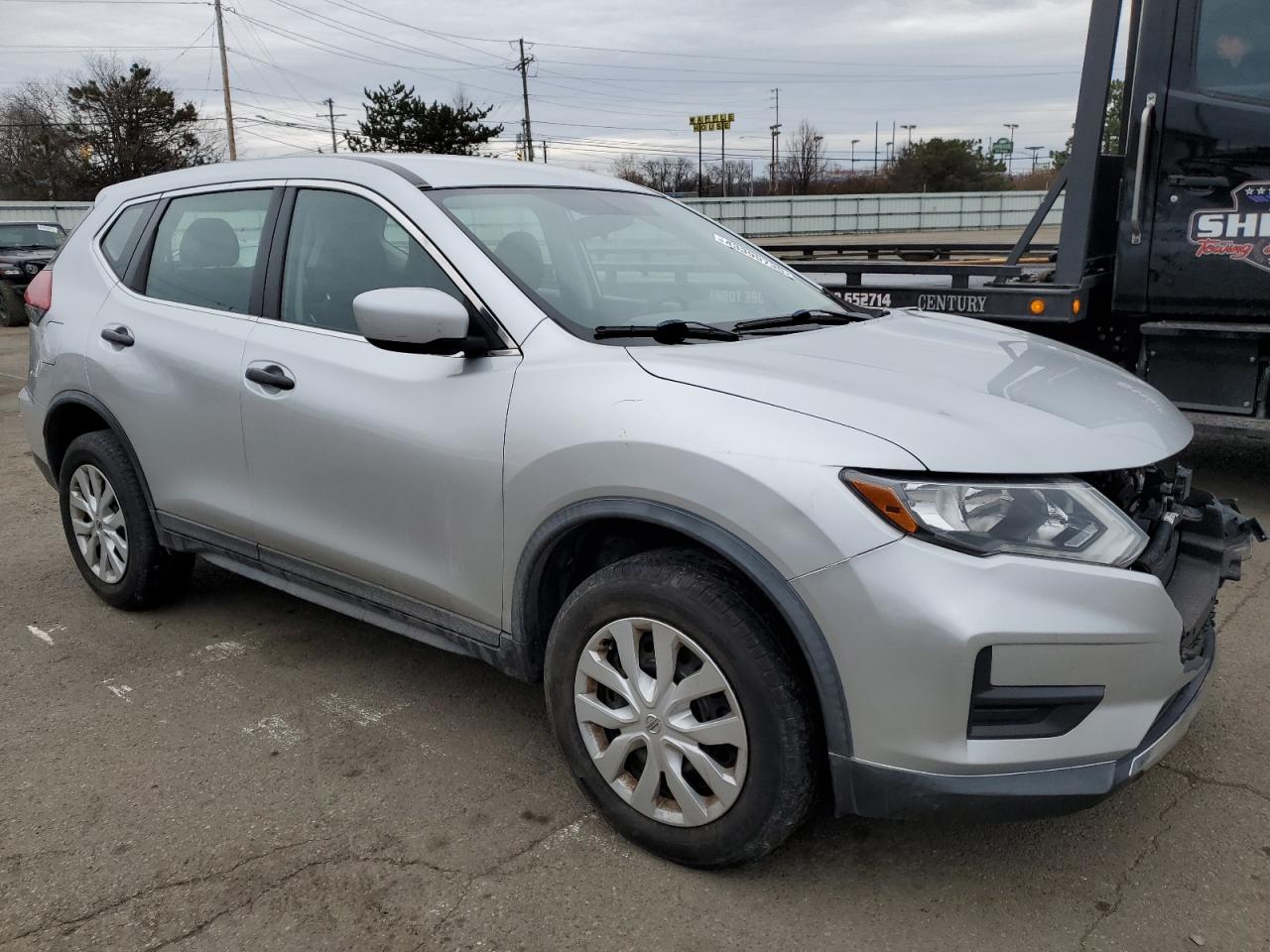 2018 Nissan Rogue - Image 4