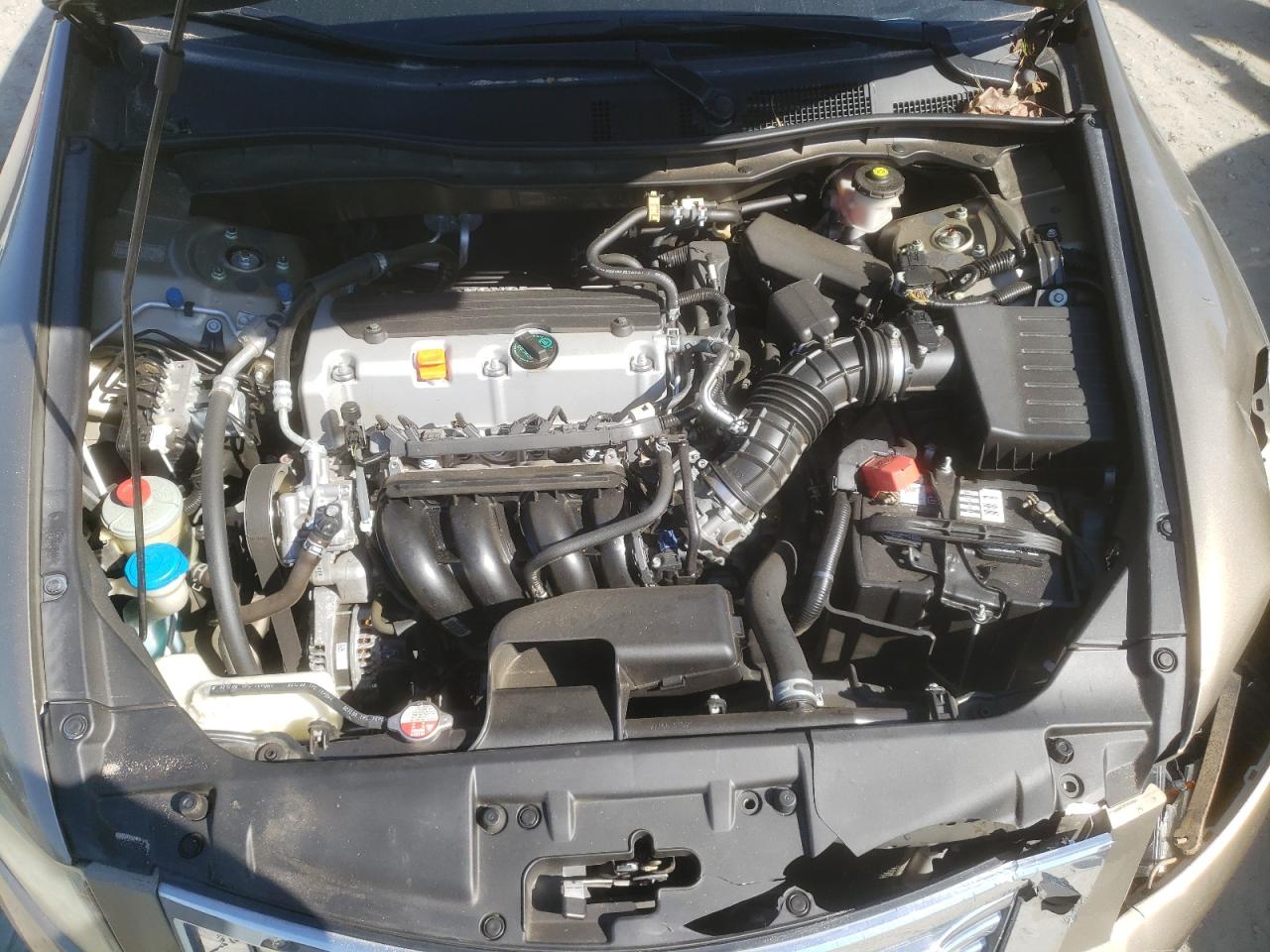 2010 Honda Accord - Image 11