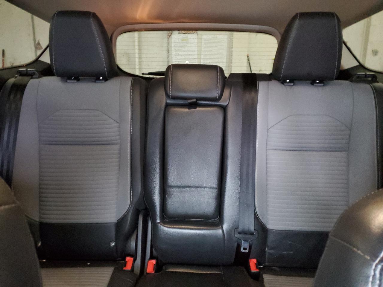 2019 Ford Escape - Image 10
