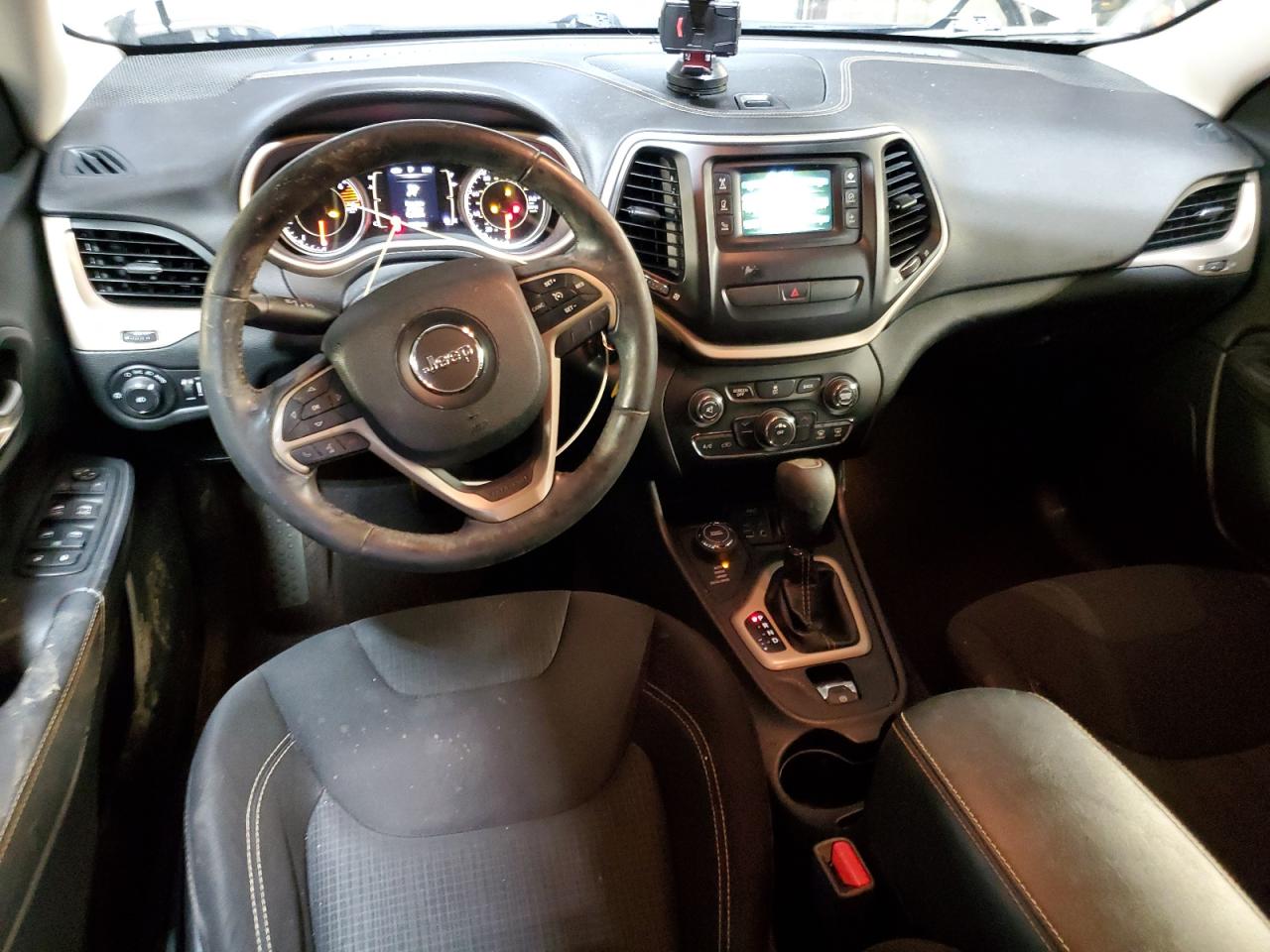 2016 Jeep Grand Cherokee - Image 8