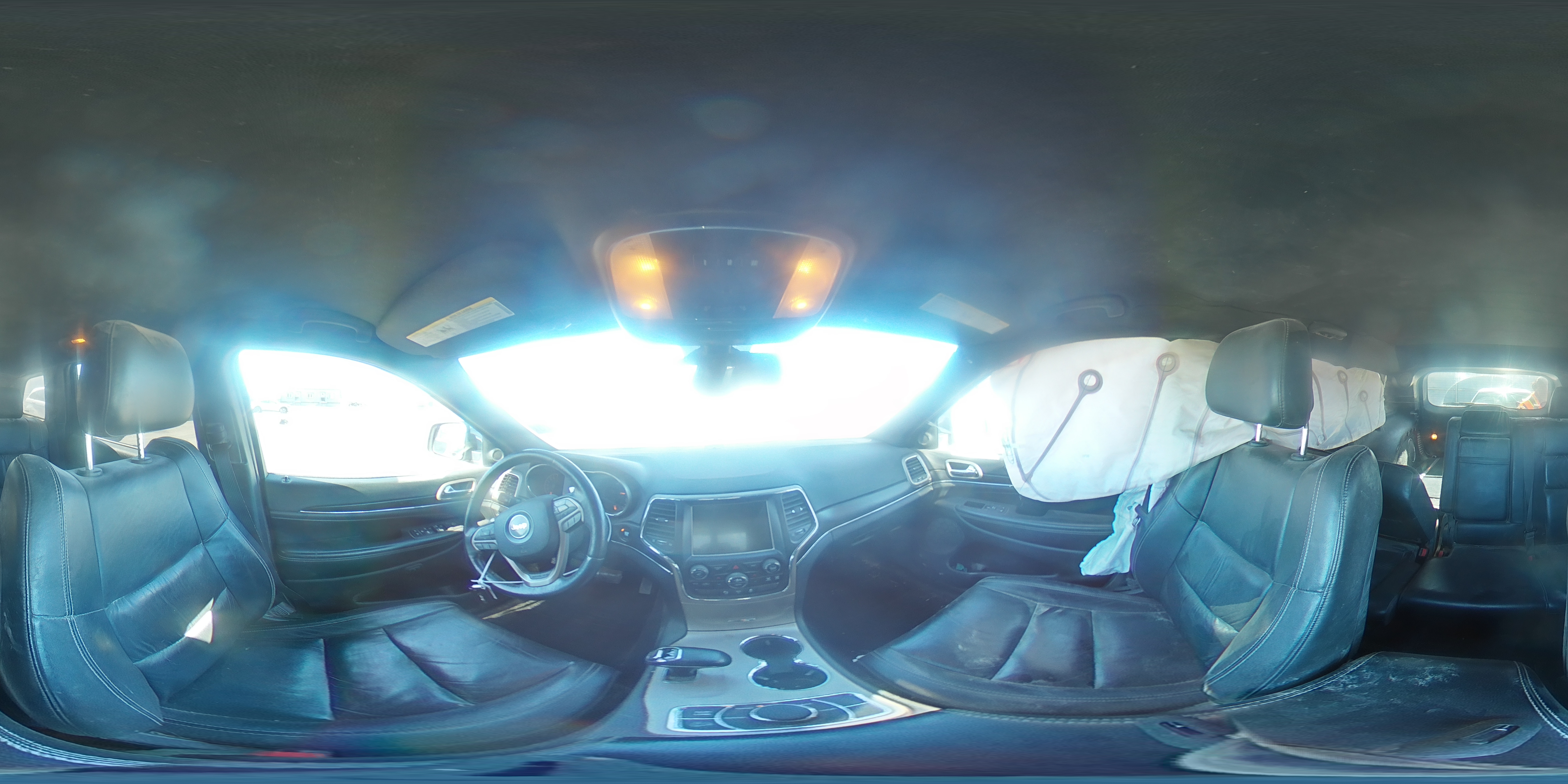2014 Jeep Grand Cherokee - Image 13