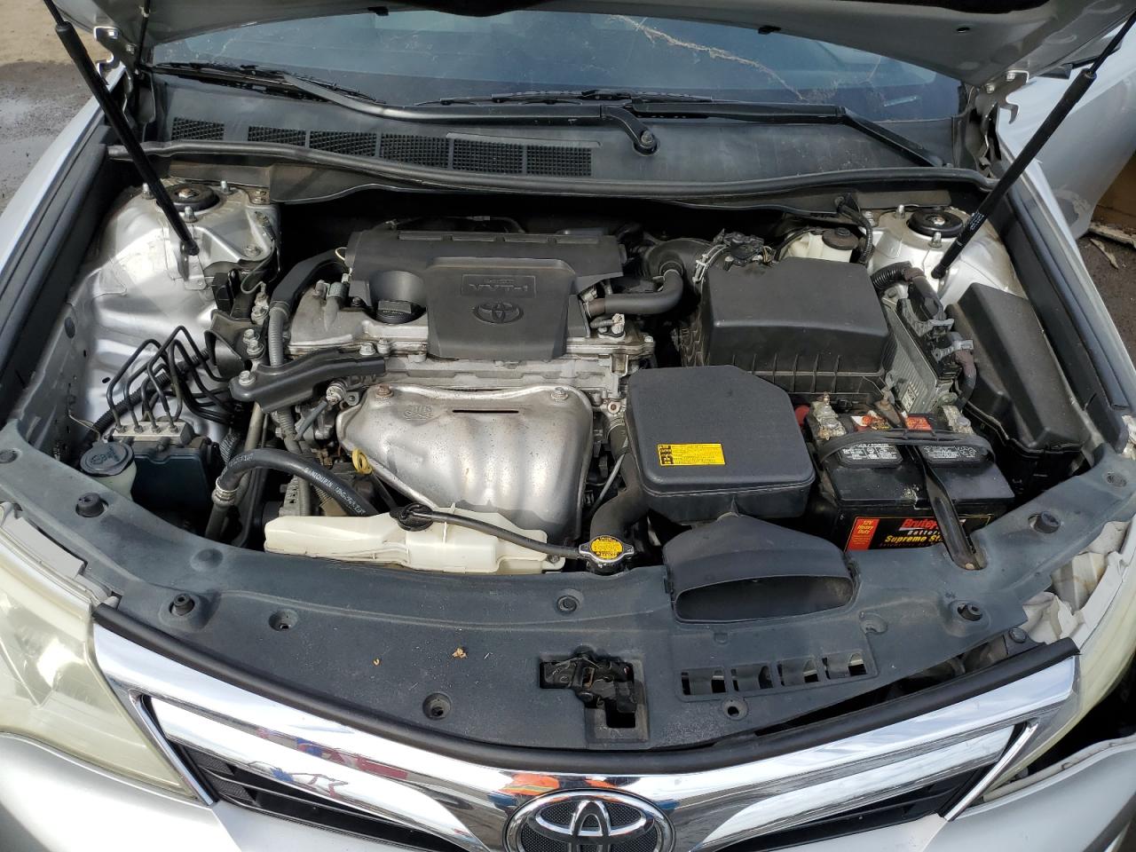 2014 Toyota Camry - Image 11