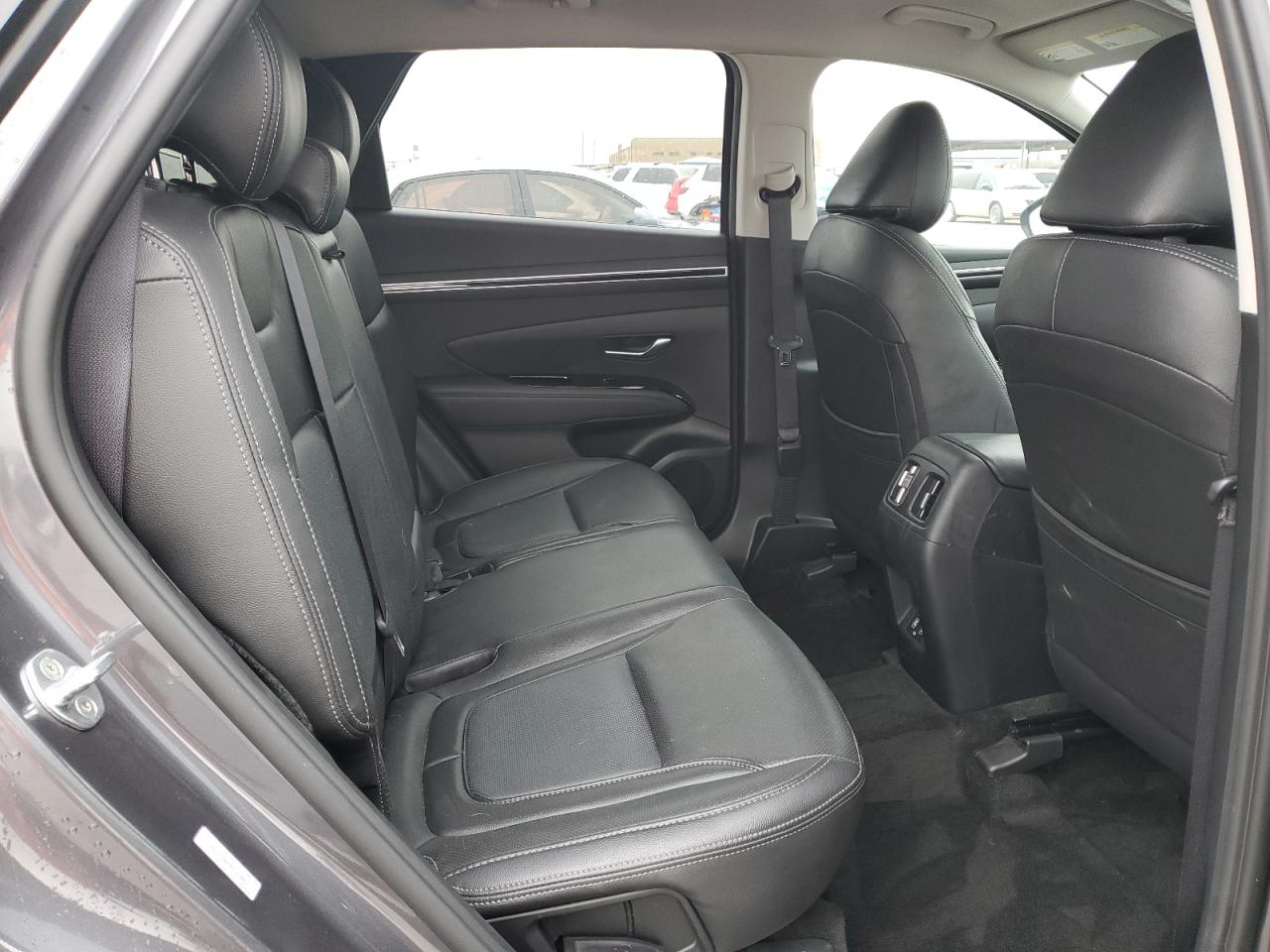 2022 Hyundai Tucson - Image 11