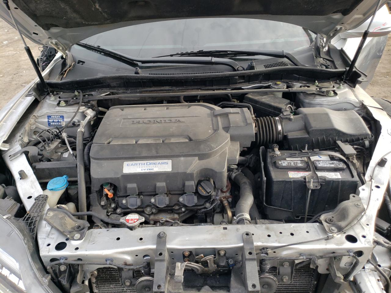 2016 Honda Accord - Image 11