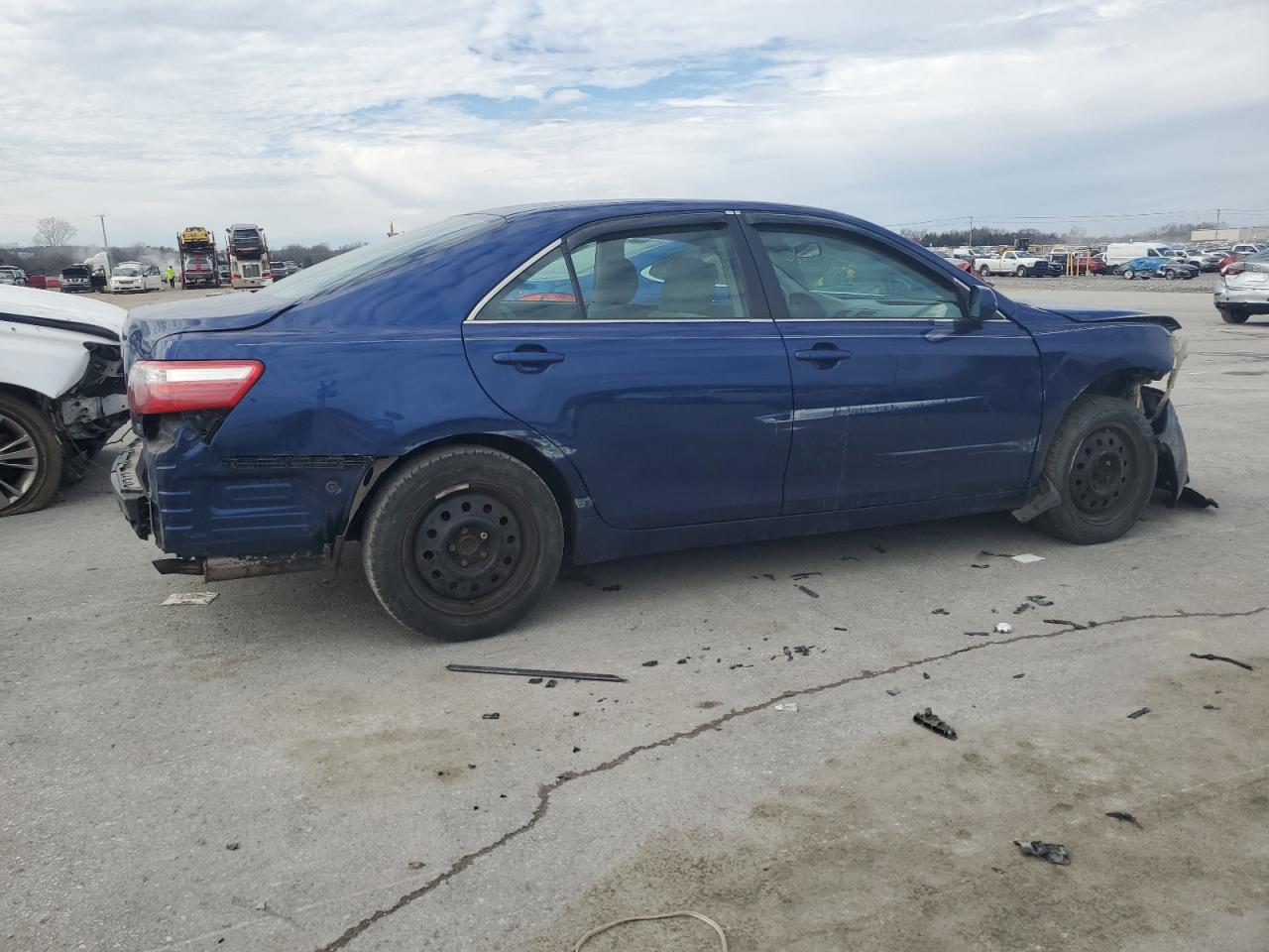 2009 Toyota Camry - Image 3