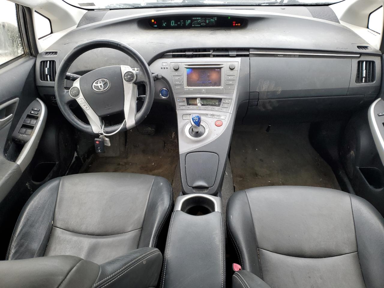 2013 Toyota Prius - Image 8