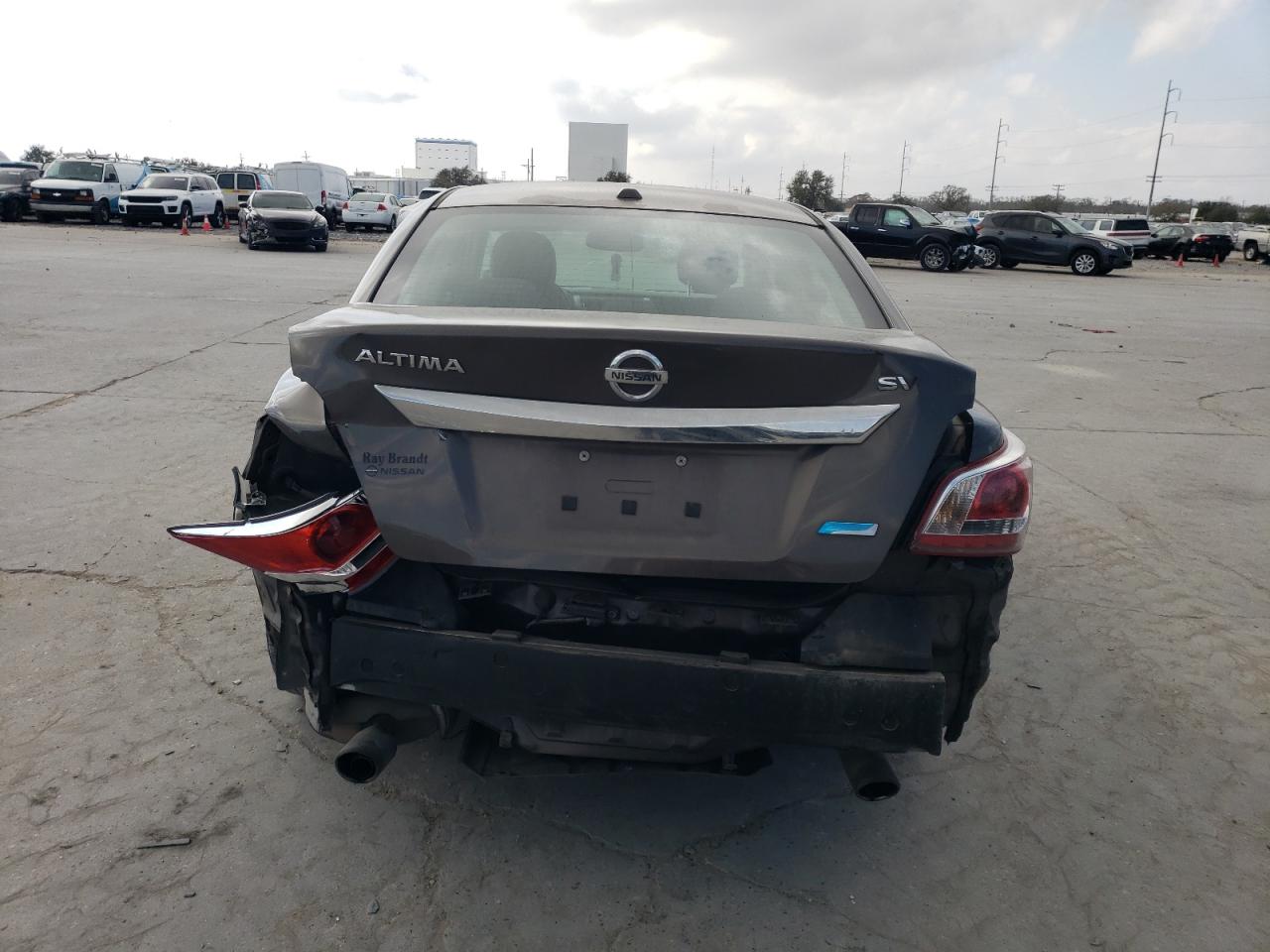 2013 Nissan Altima - Image 6