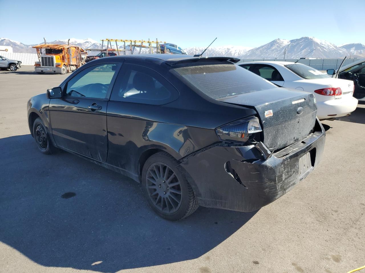2009 Ford Focus - Image 2