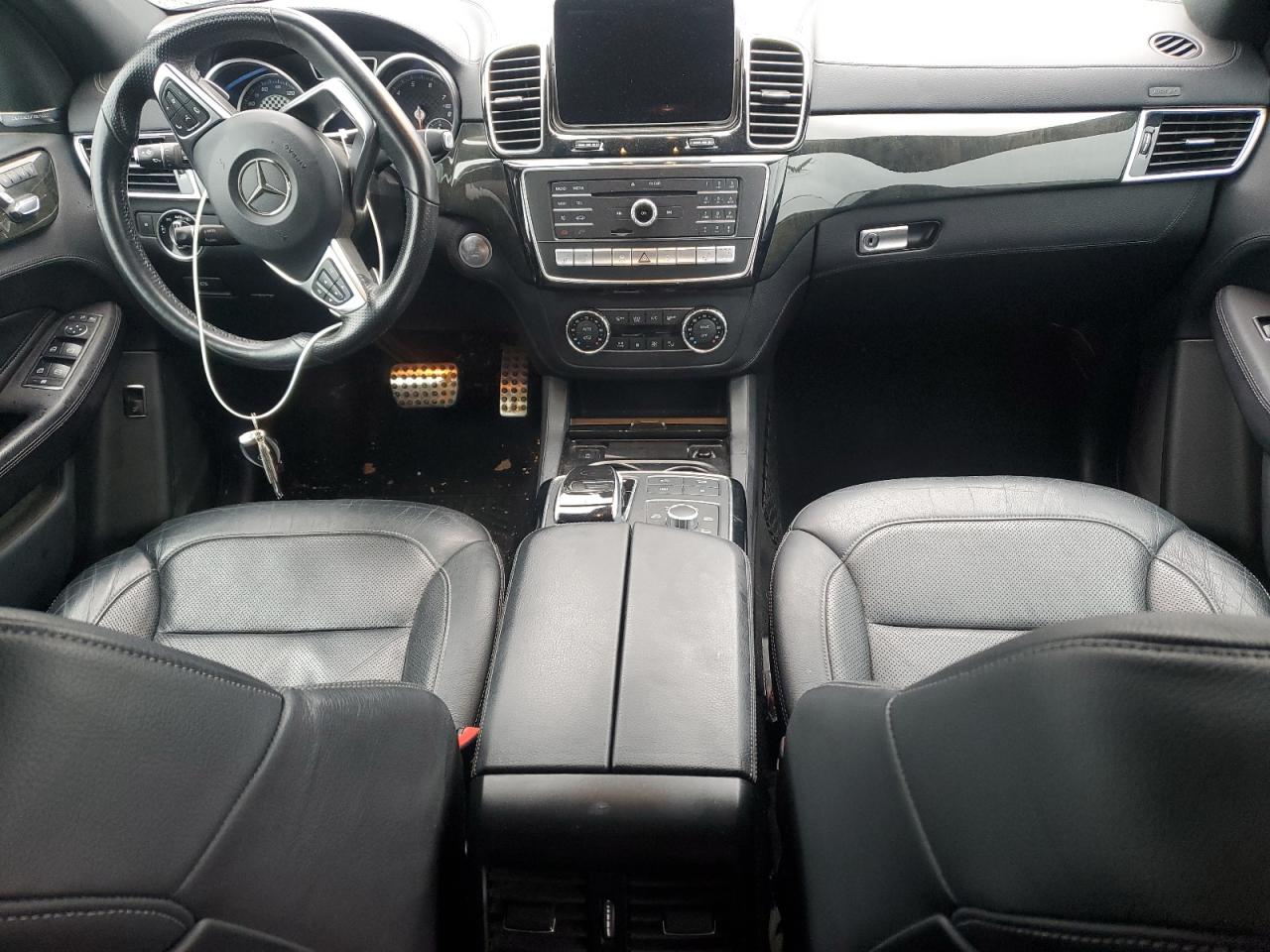 2017 Mercedes-Benz GLE - Image 8