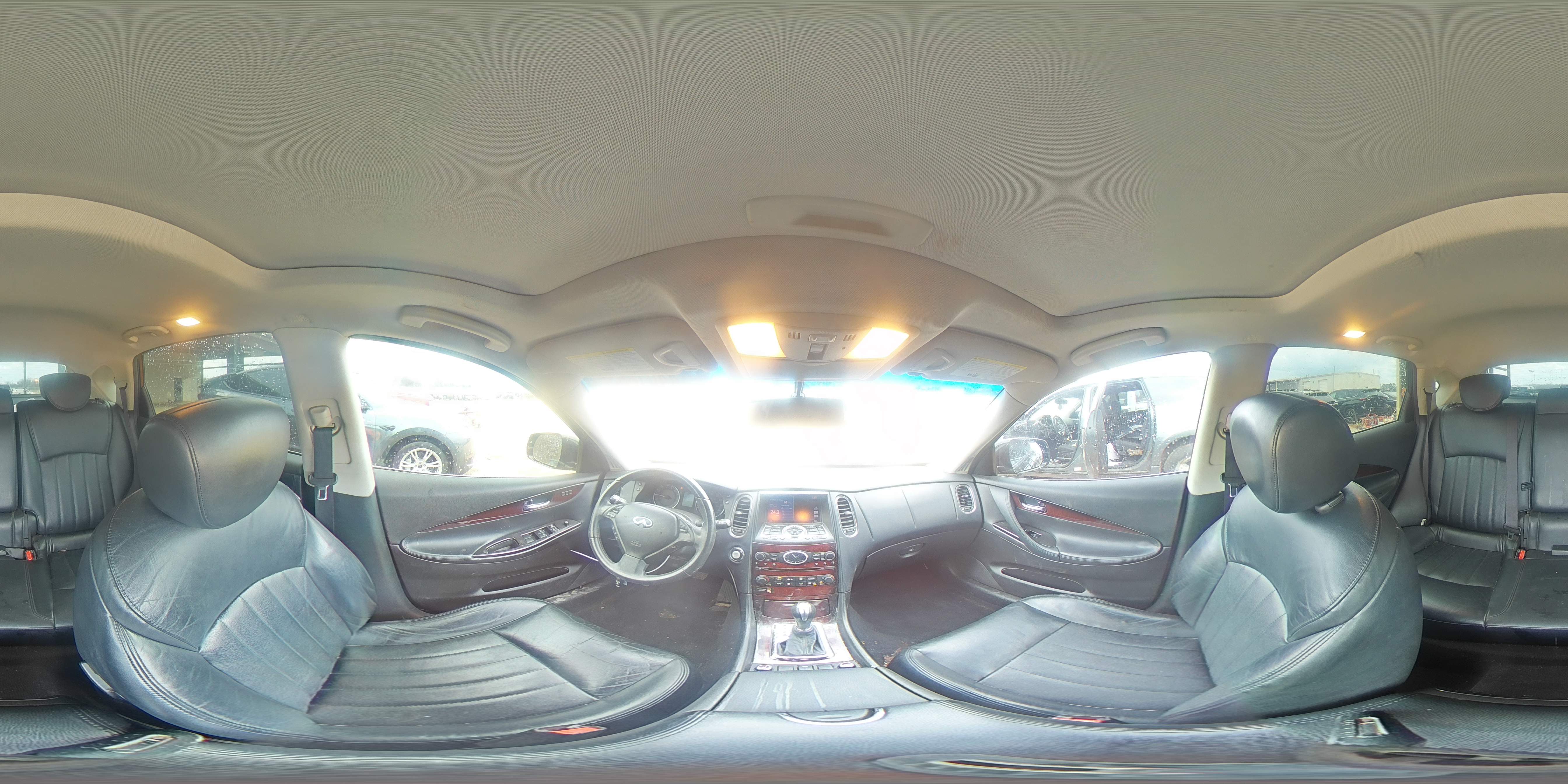 2016 Infiniti QX50 - Image 15