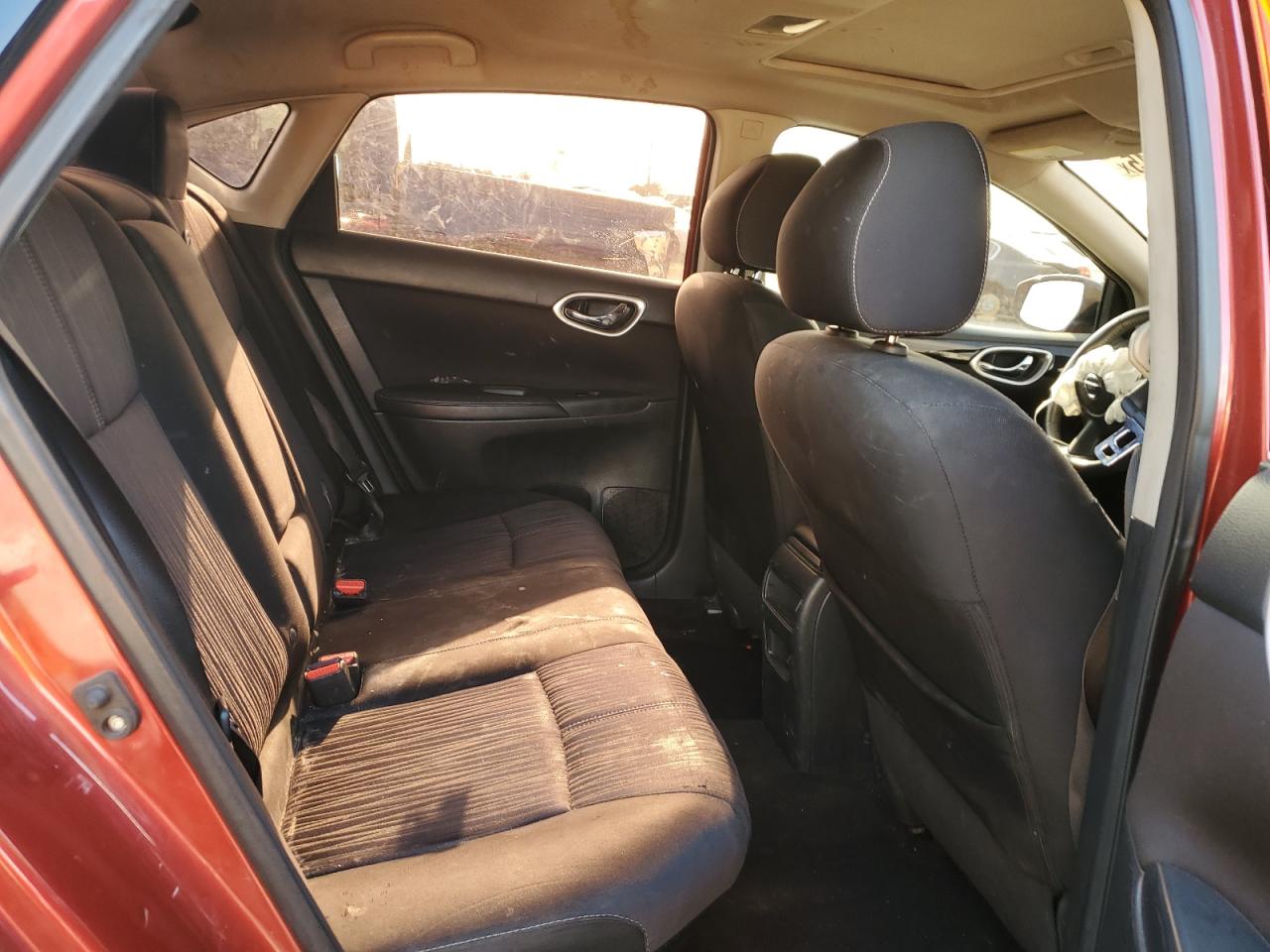 2016 Nissan Sentra - Image 11