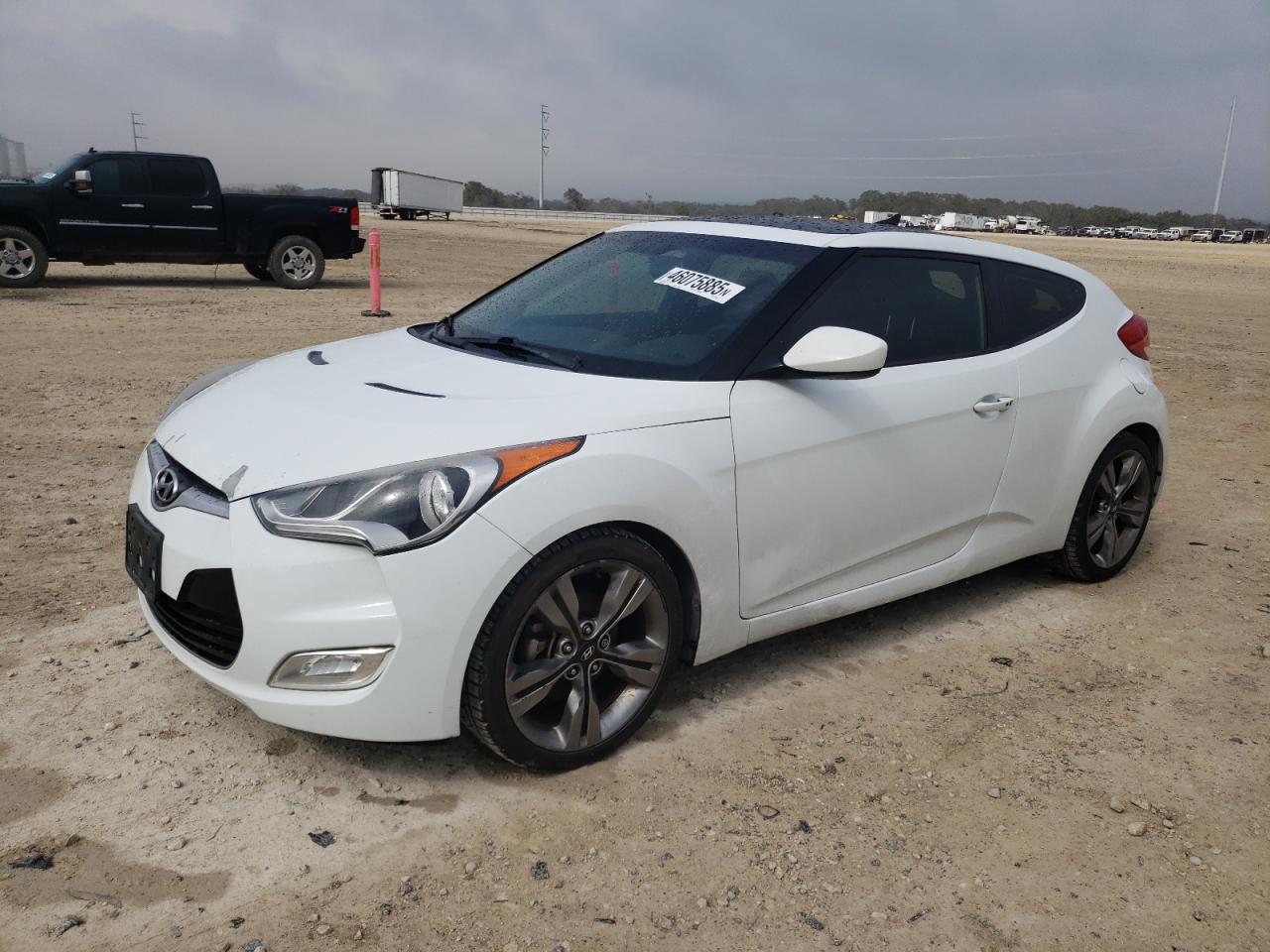 2015 Hyundai Veloster - Image 1
