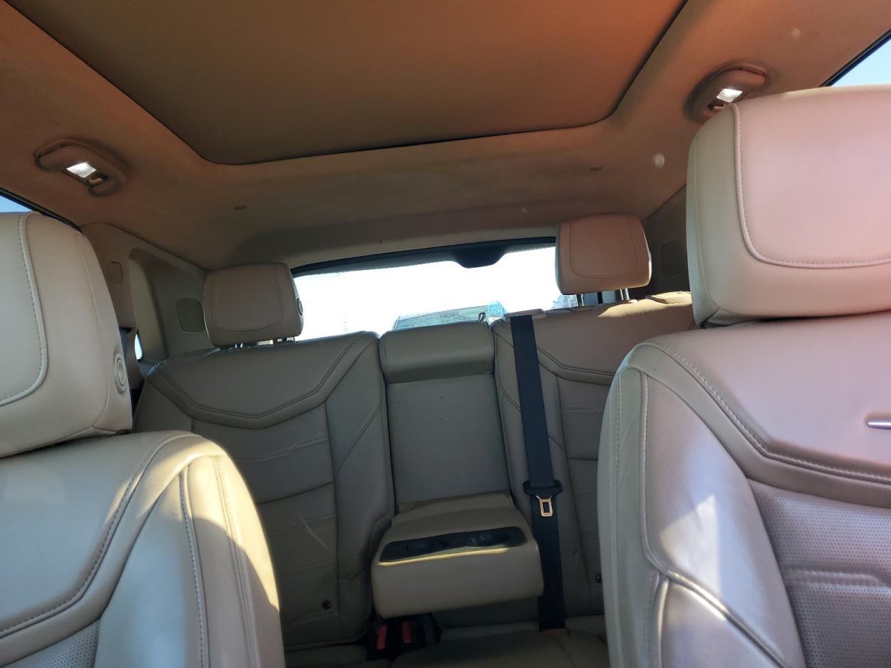 2017 Cadillac XT5 - Image 10