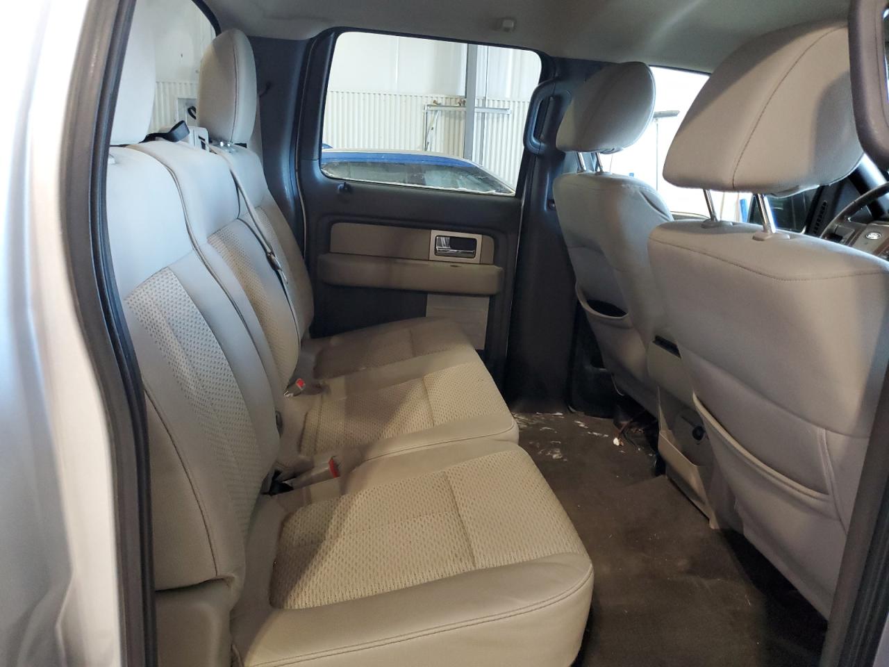 2010 Ford F-150 - Image 10