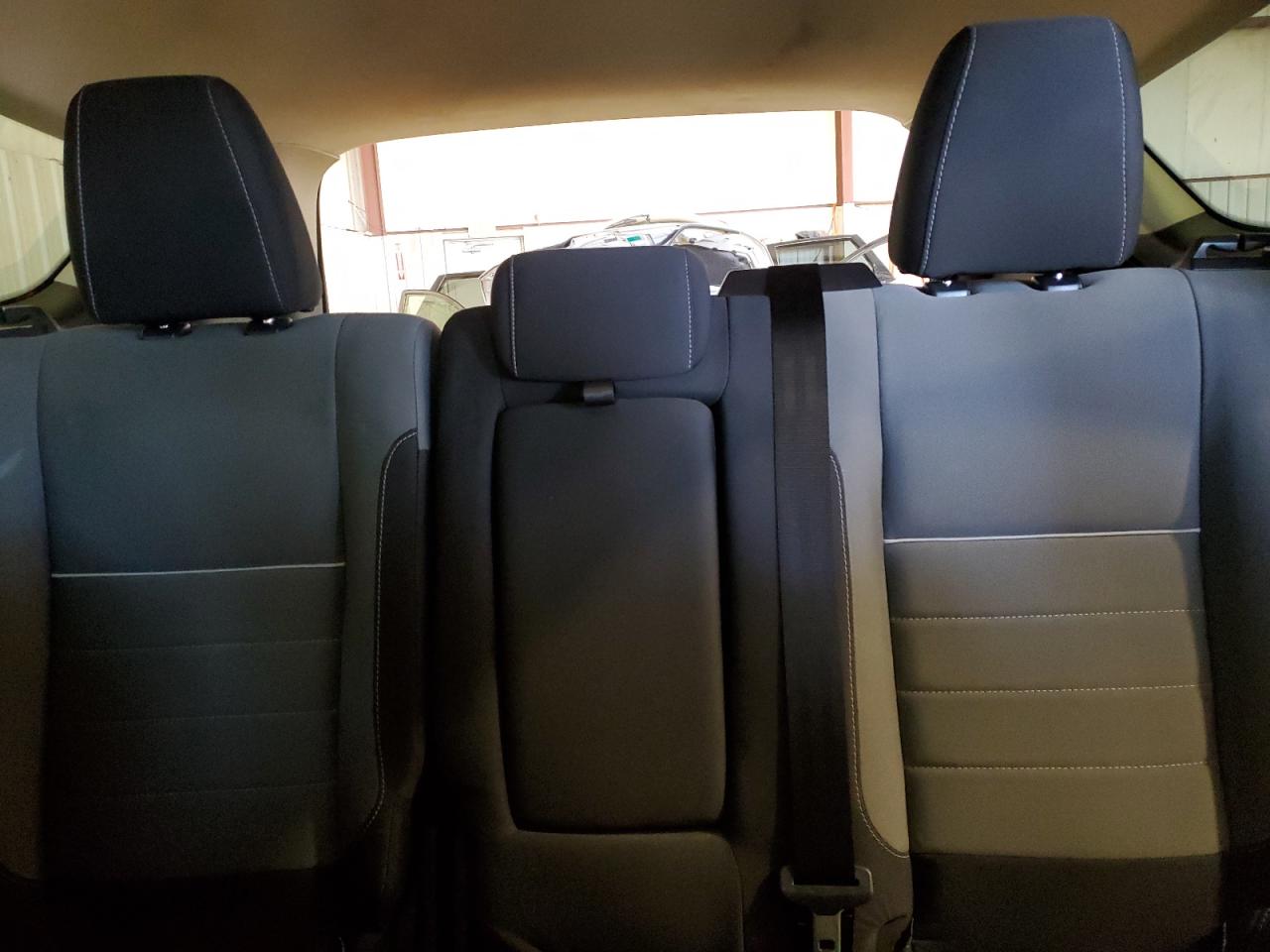 2015 Ford Escape - Image 10