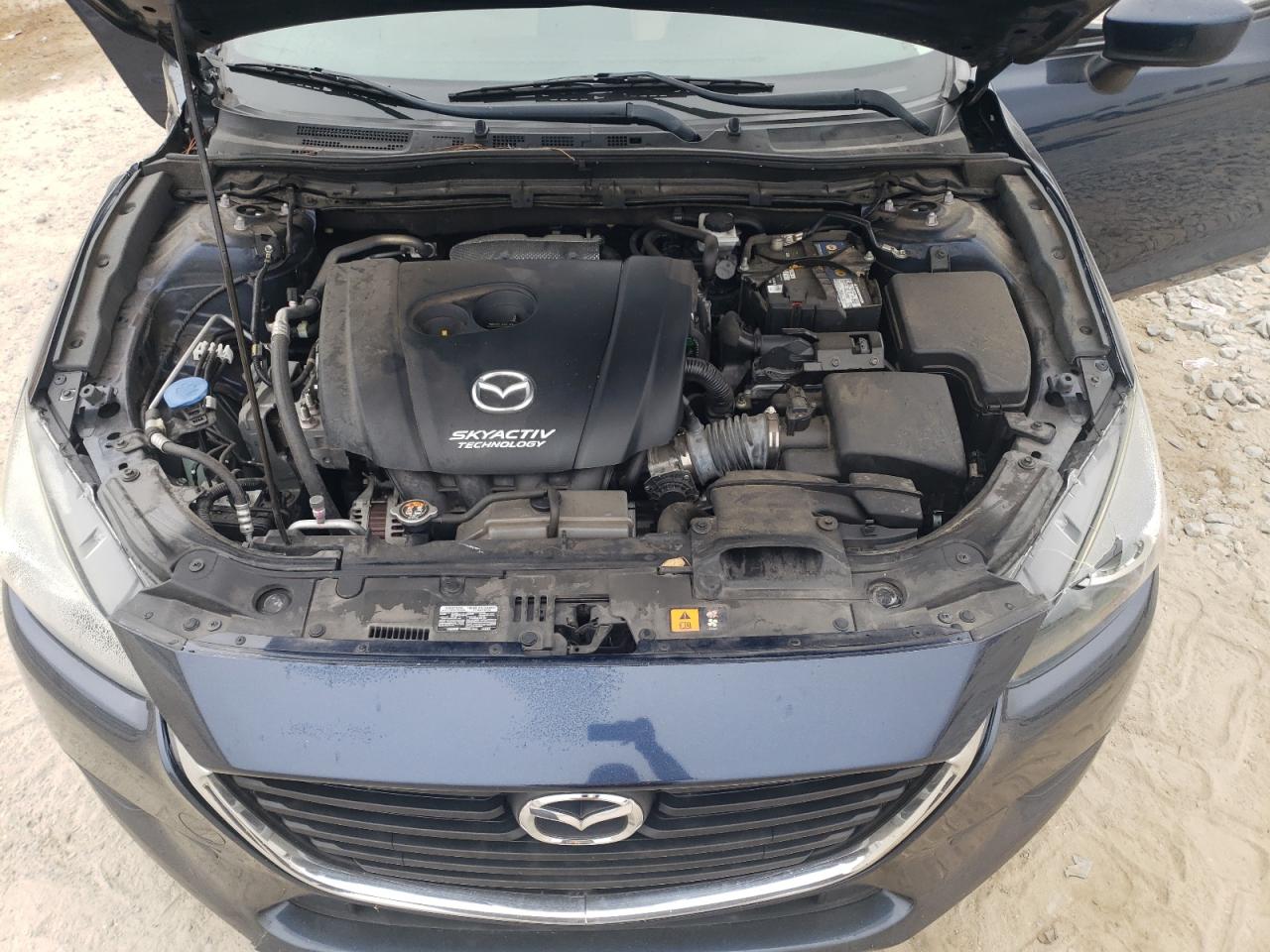 2018 Mazda 3 - Image 13