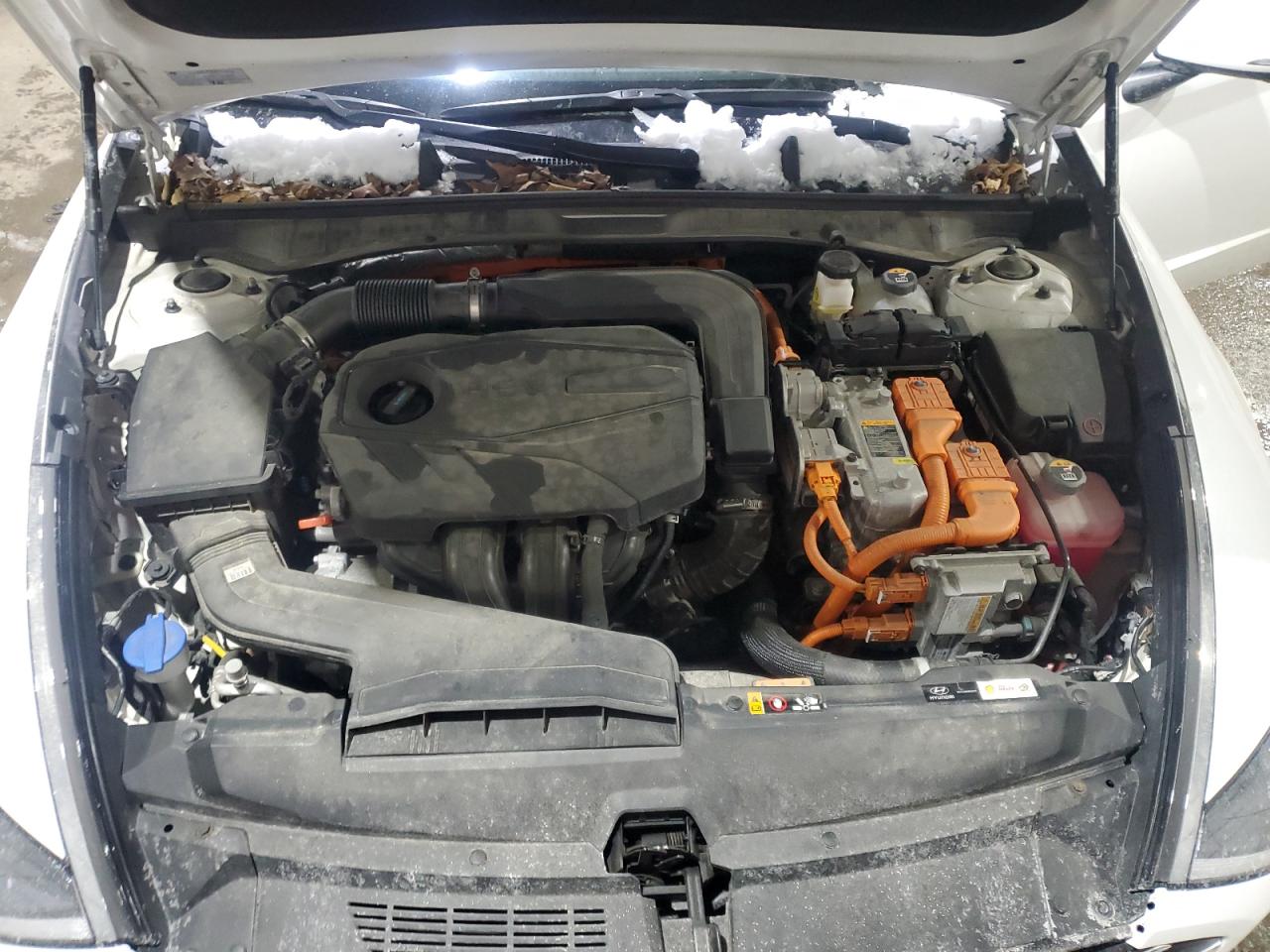 2022 Hyundai Sonata - Image 11