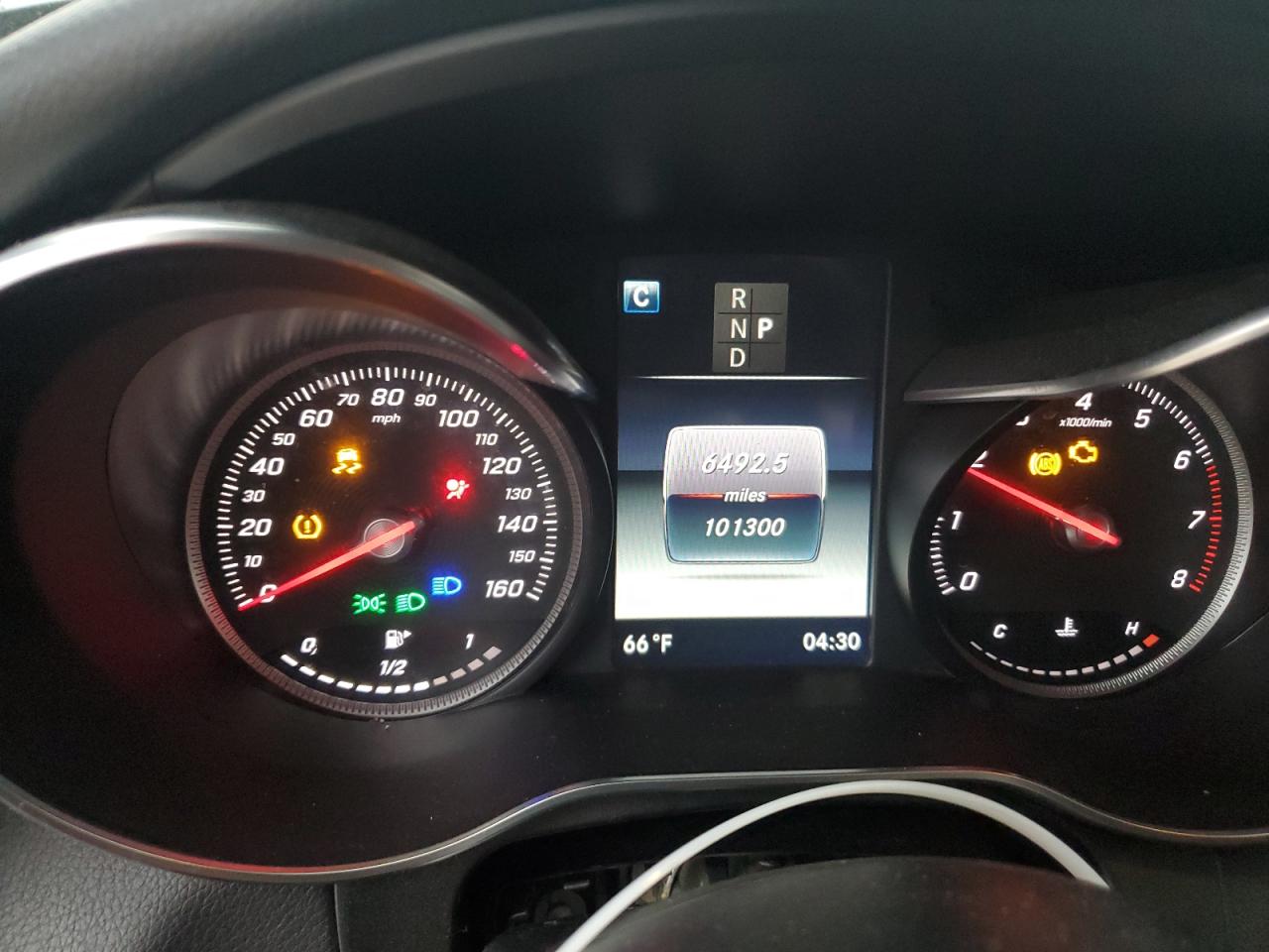 2018 Mercedes-Benz GLC - Image 9