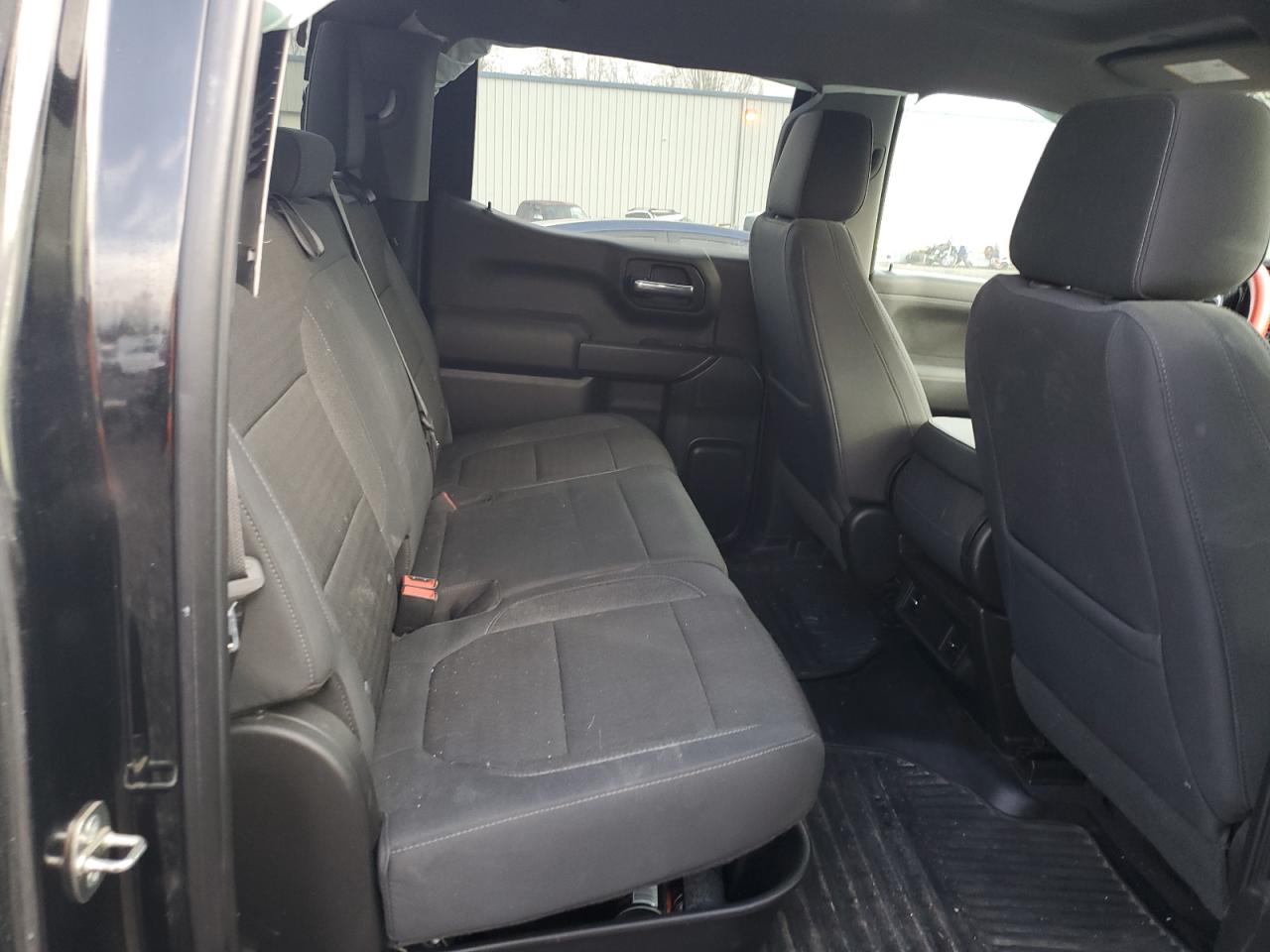 2019 Chevrolet Silverado - Image 10