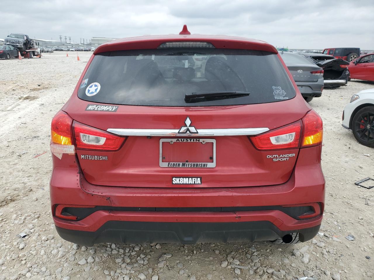 2019 Mitsubishi Outlander - Image 6