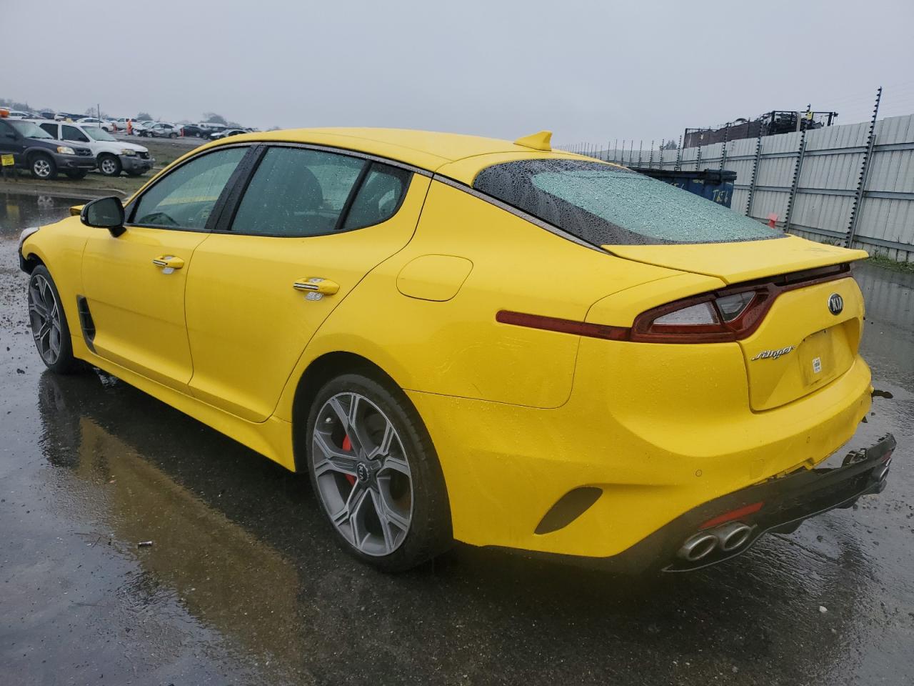 2018 Kia Stinger - Image 2