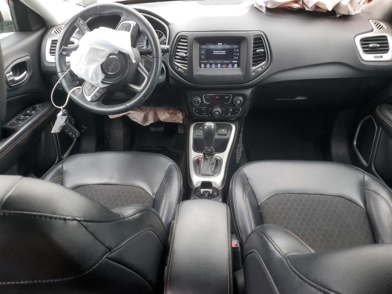 2018 Jeep Compass - Image 8
