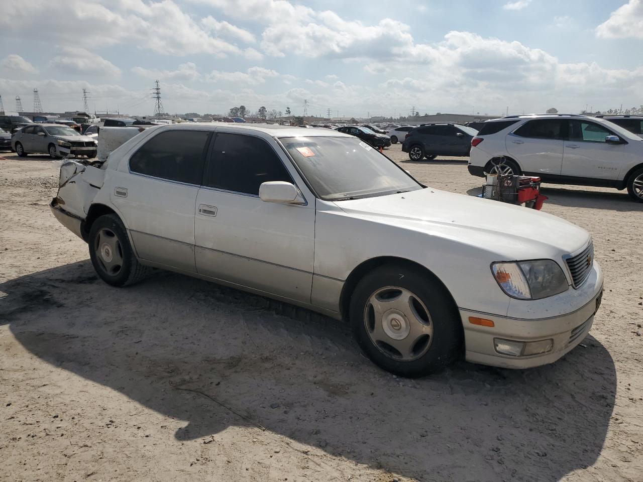 1998 Lexus LS - Image 4