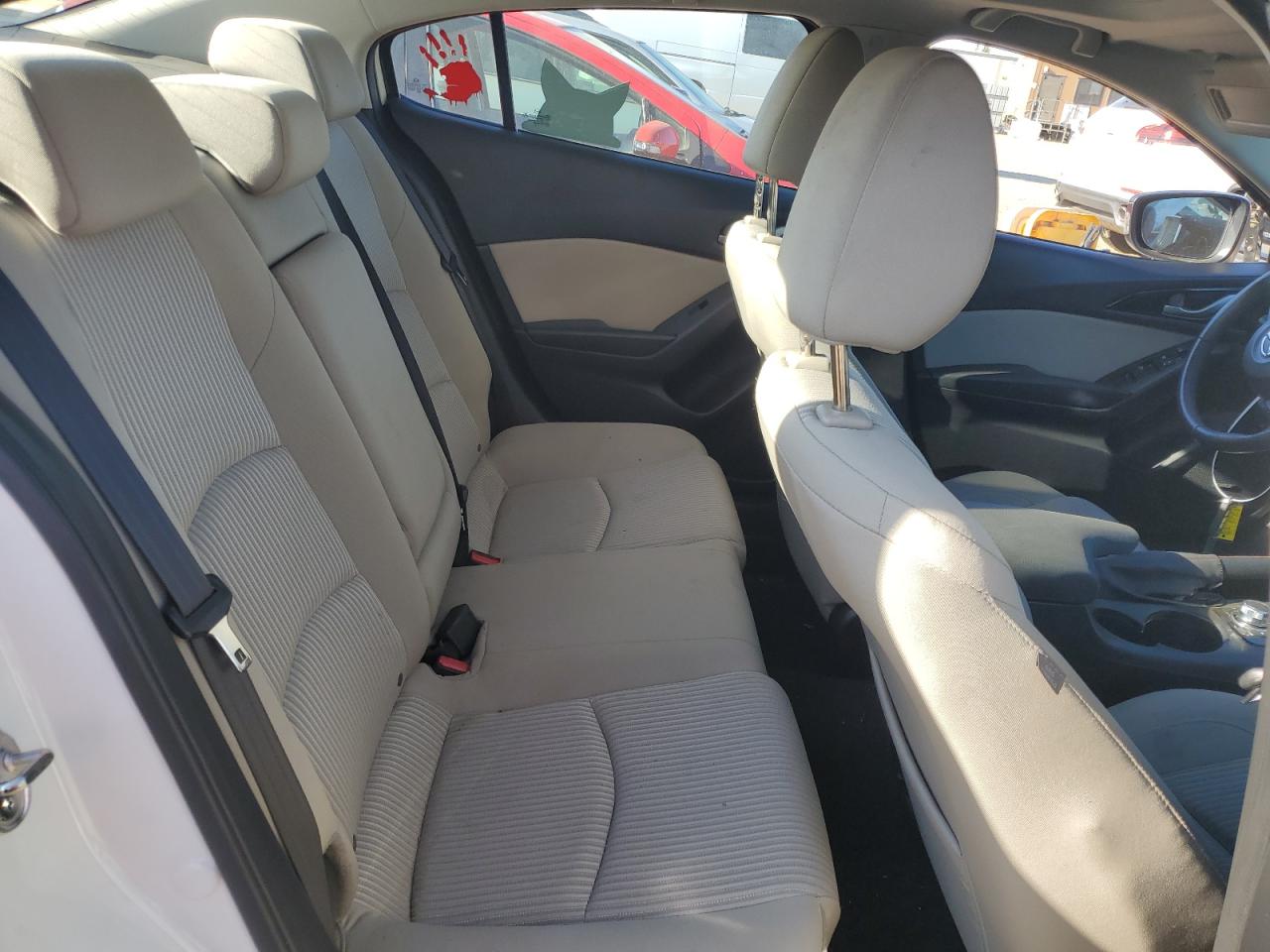 2015 Mazda 3 - Image 10