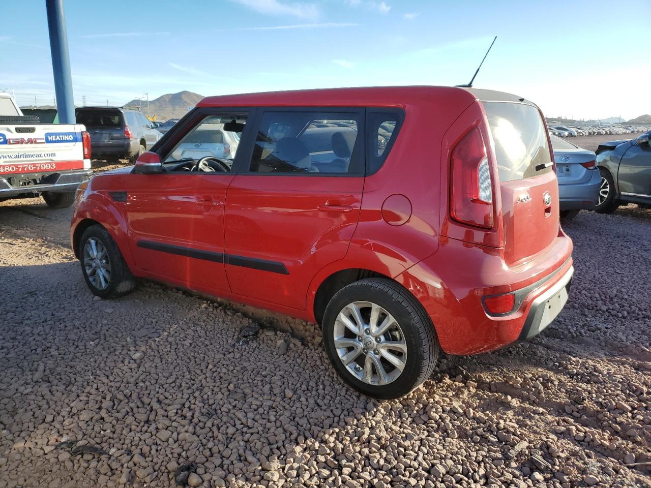 2013 Kia Soul - Image 2