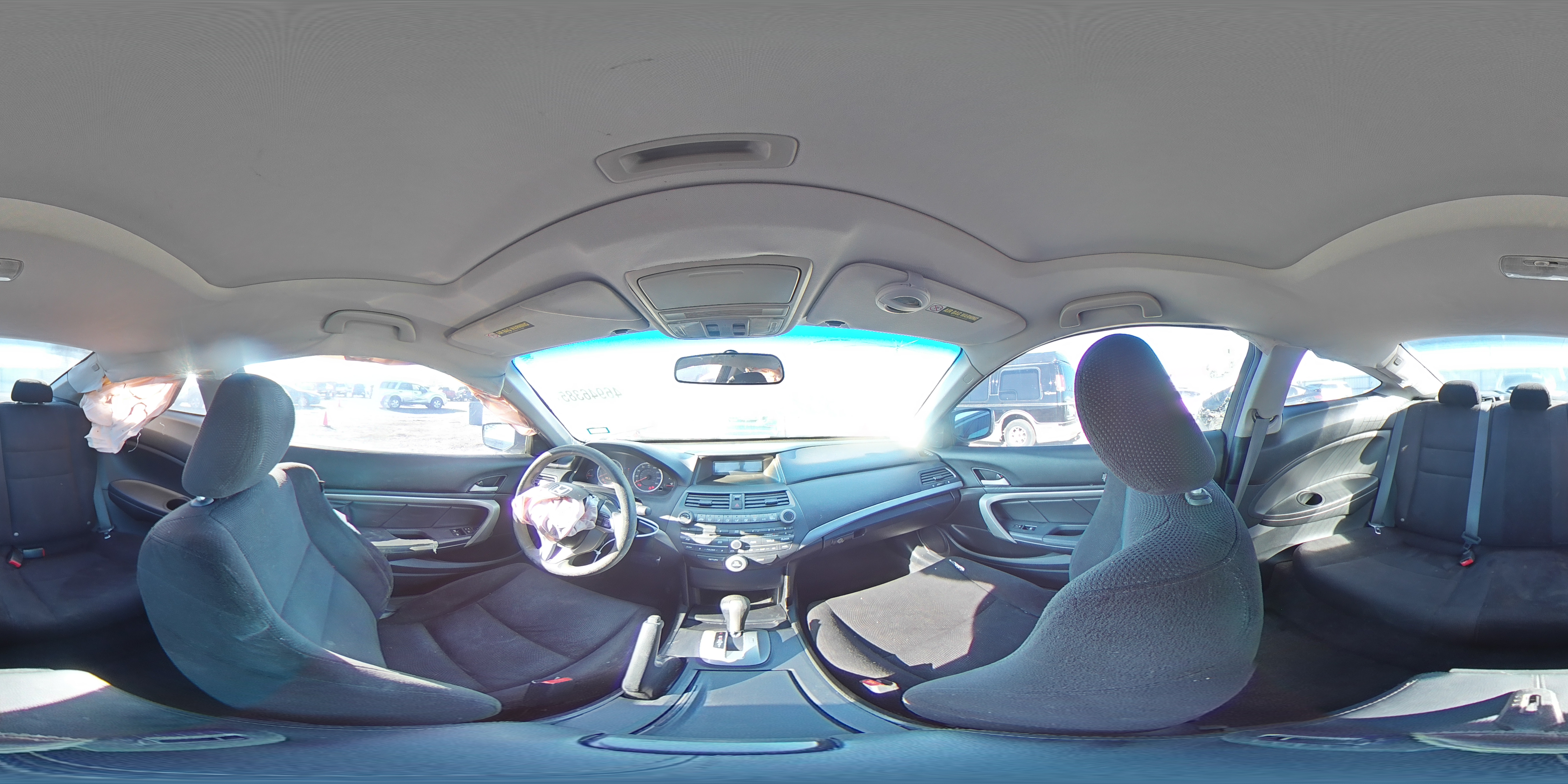 2010 Honda Accord - Image 12