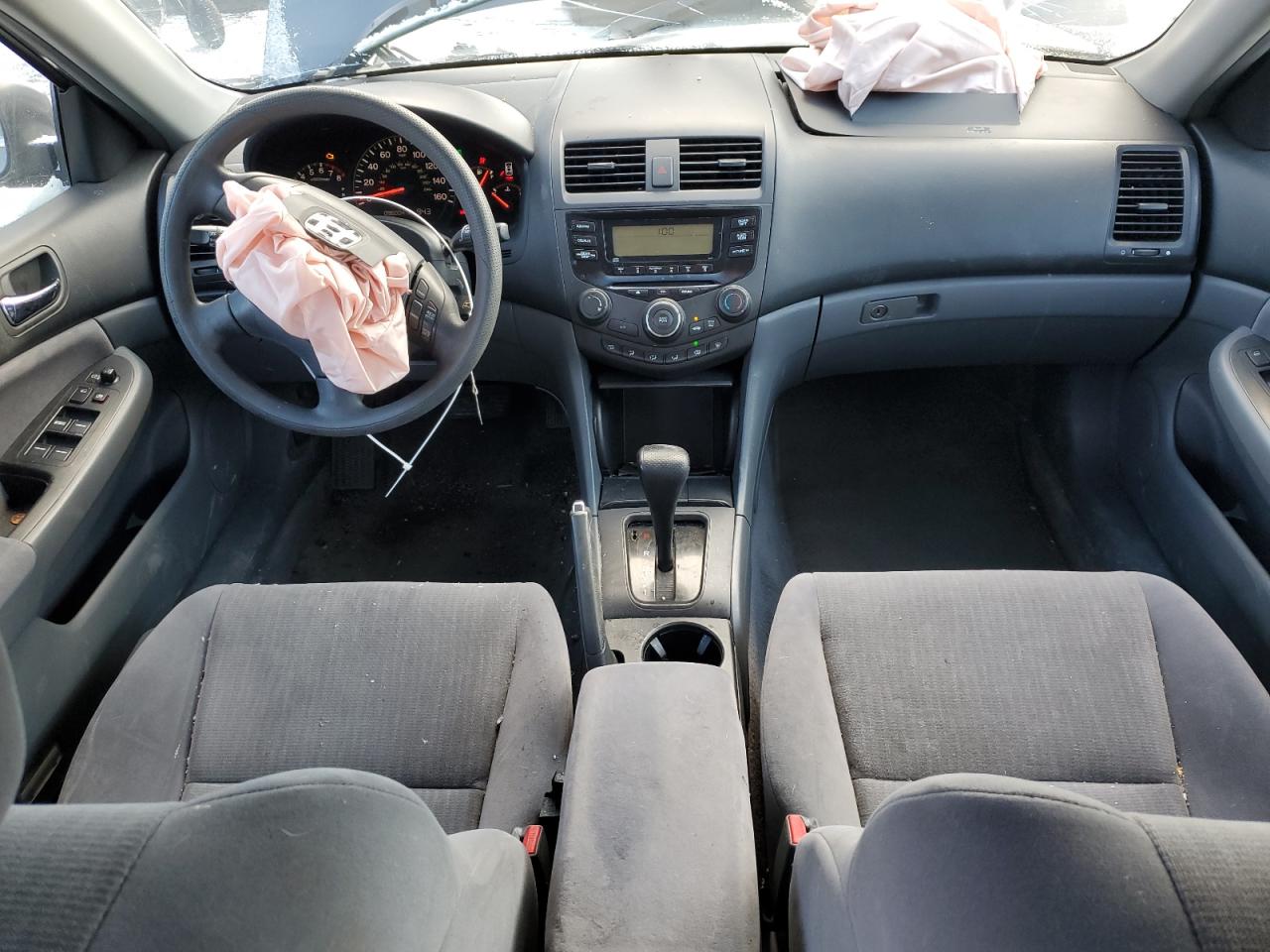 2003 Honda Accord - Image 8