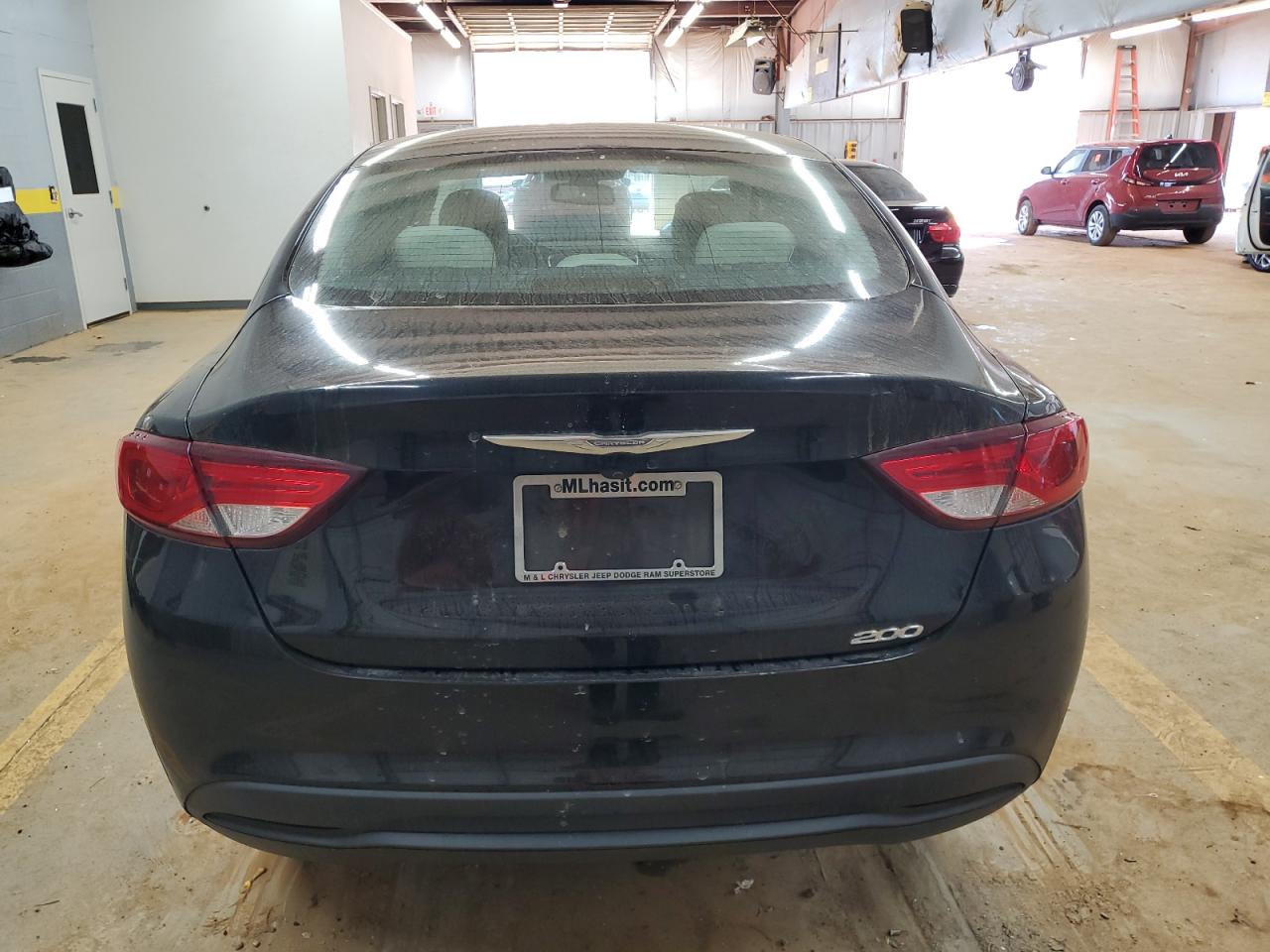 2017 Chrysler 200 - Image 6