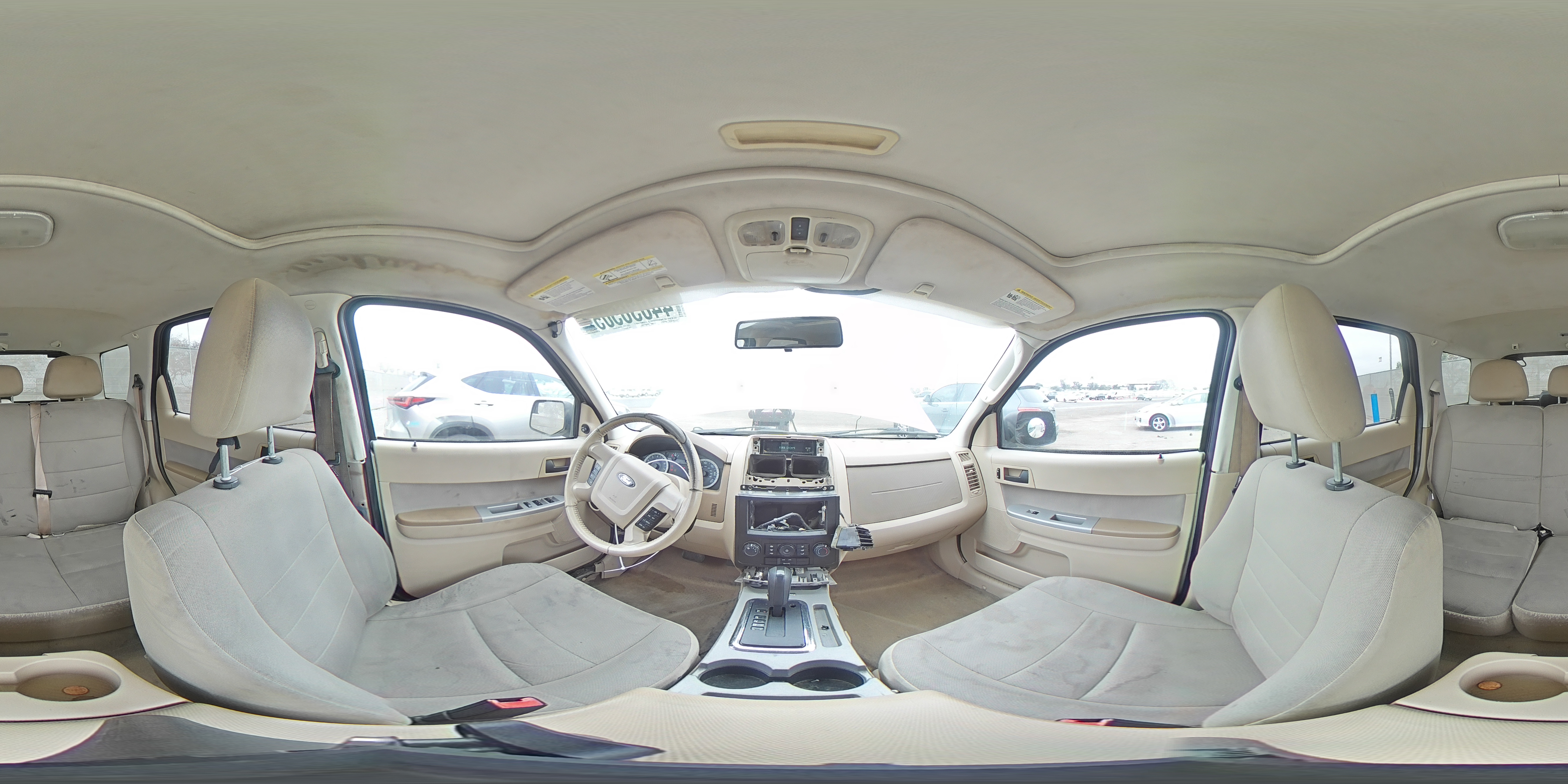 2010 Ford Escape - Image 13