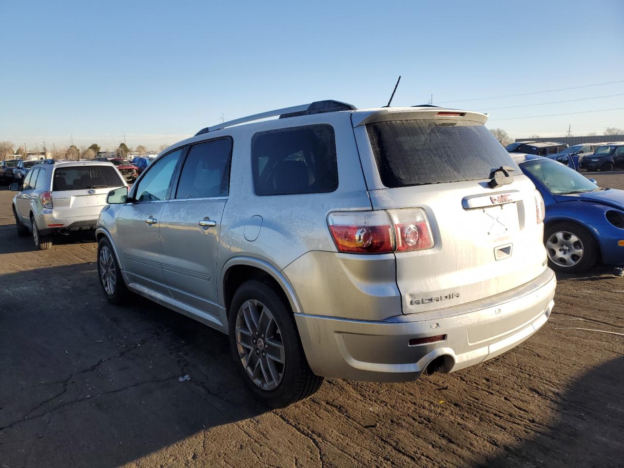 2011 GMC Acadia - Image 2