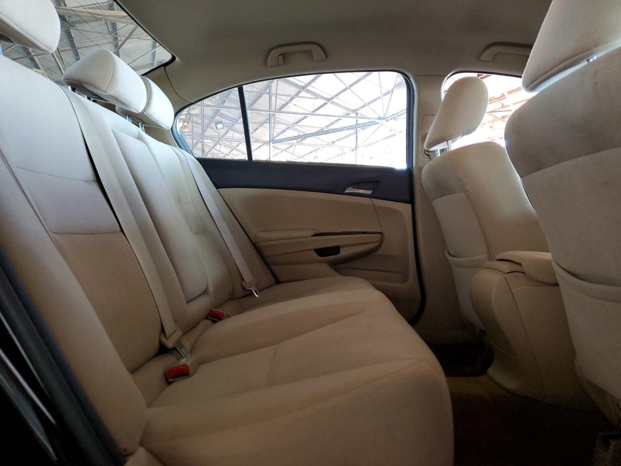 2012 Honda Accord - Image 11