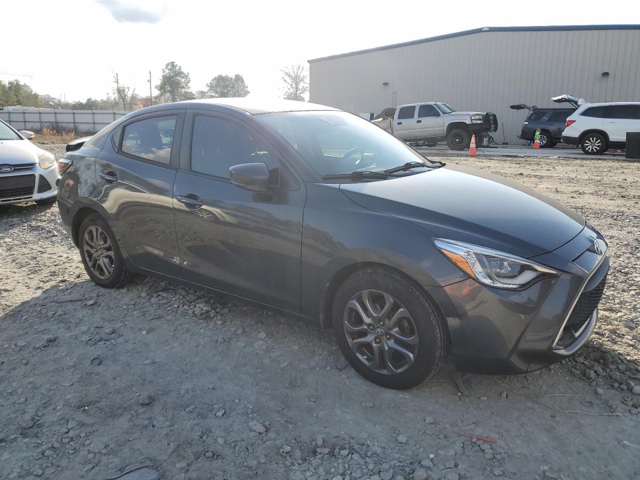 2019 Toyota Yaris - Image 4