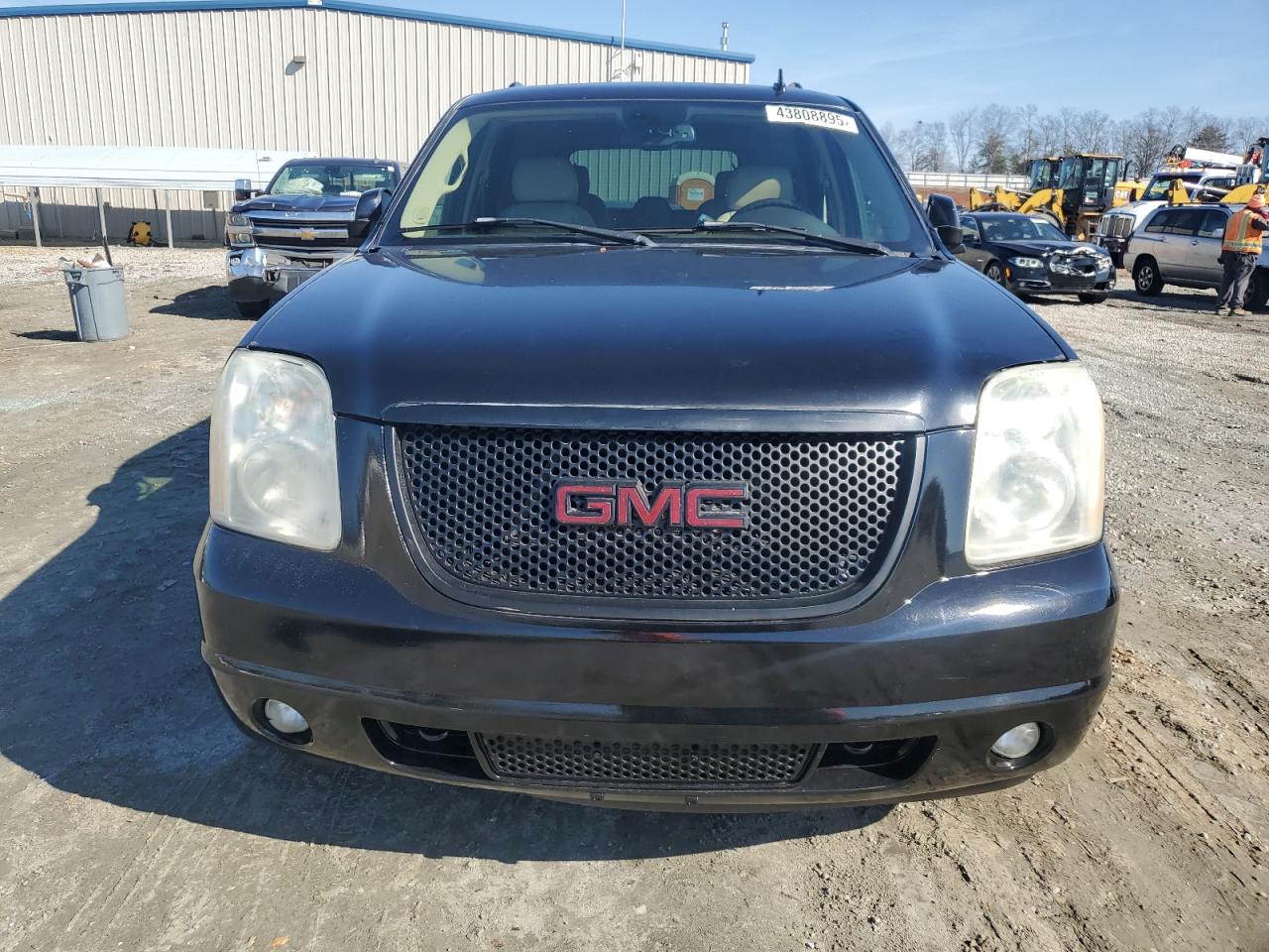 2007 GMC Yukon - Image 5