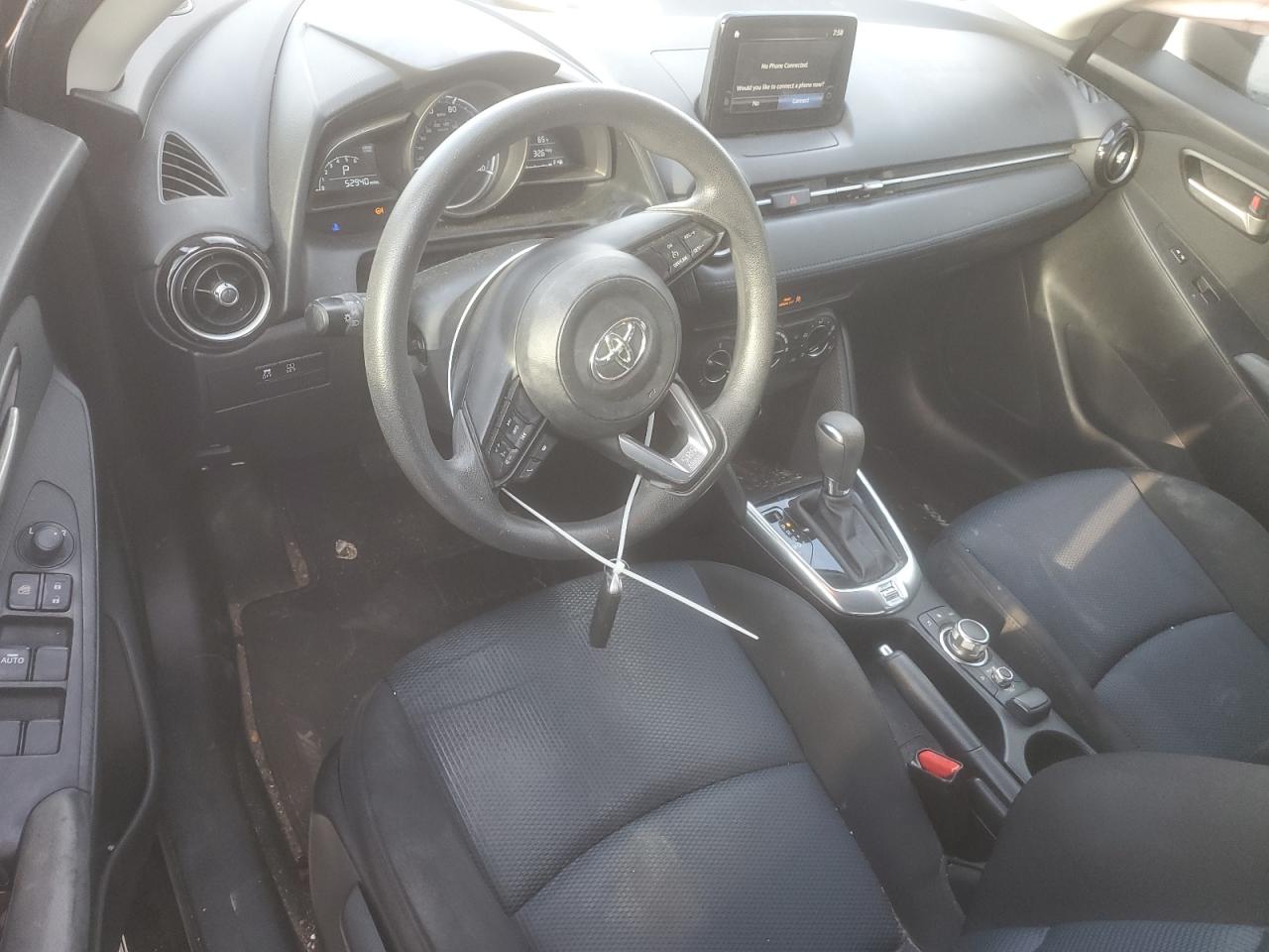 2019 Toyota Yaris - Image 8
