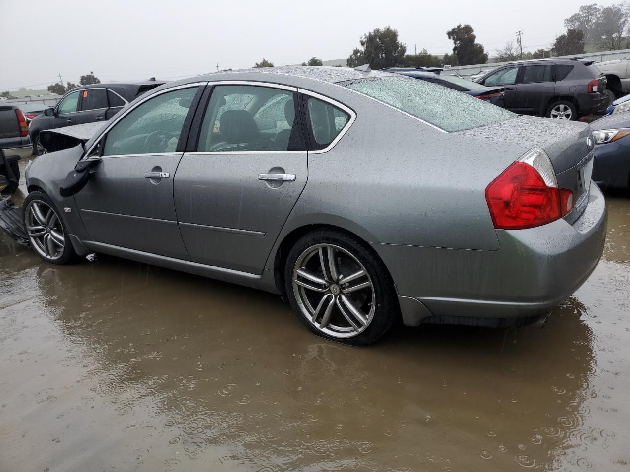 2006 Infiniti M - Image 2