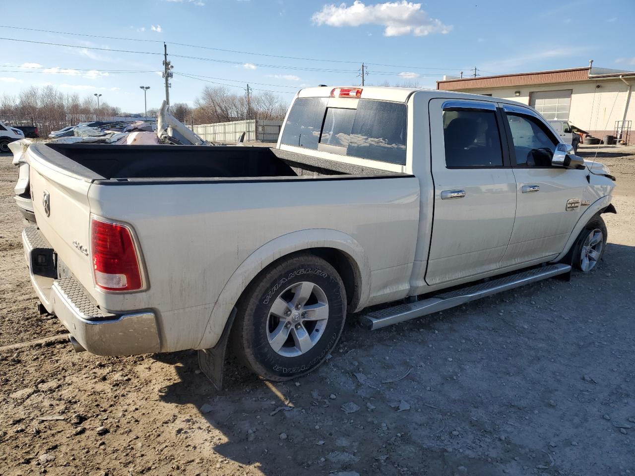 2017 RAM 1500 - Image 3