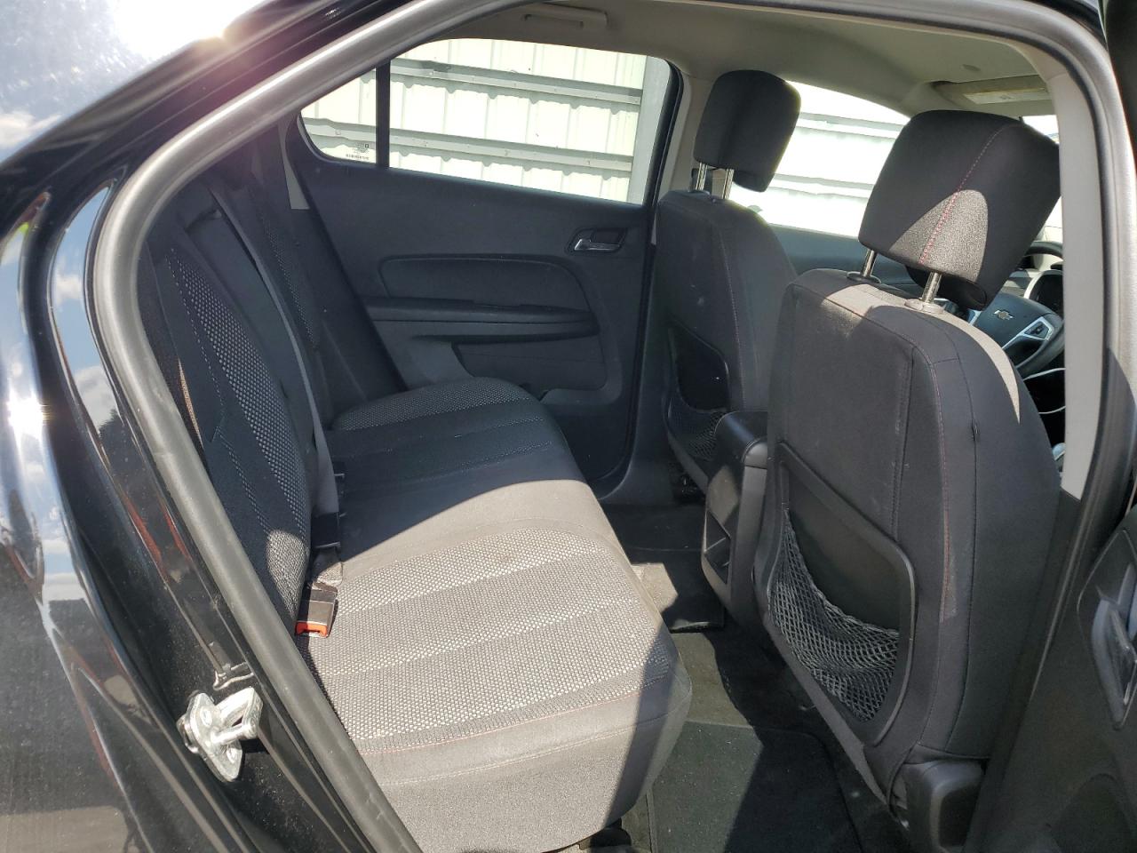 2015 Chevrolet Equinox - Image 11