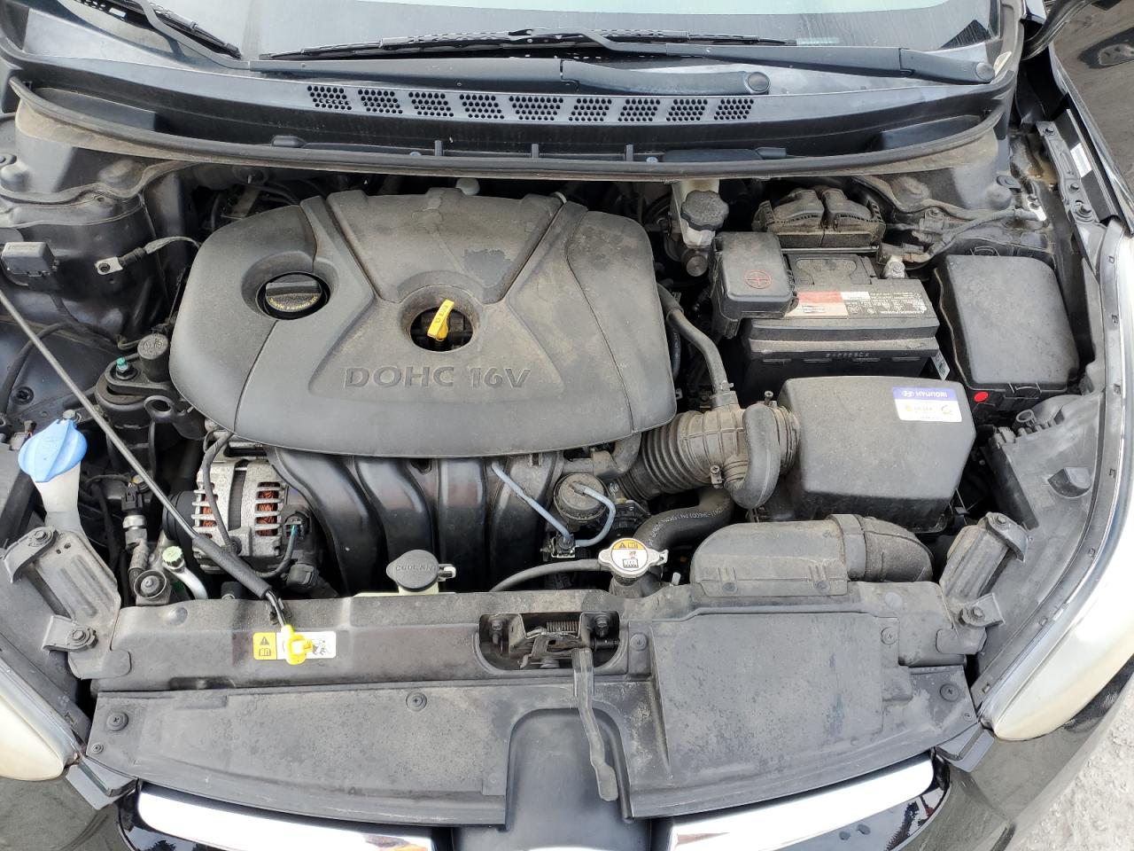 2015 Hyundai Elantra - Image 11