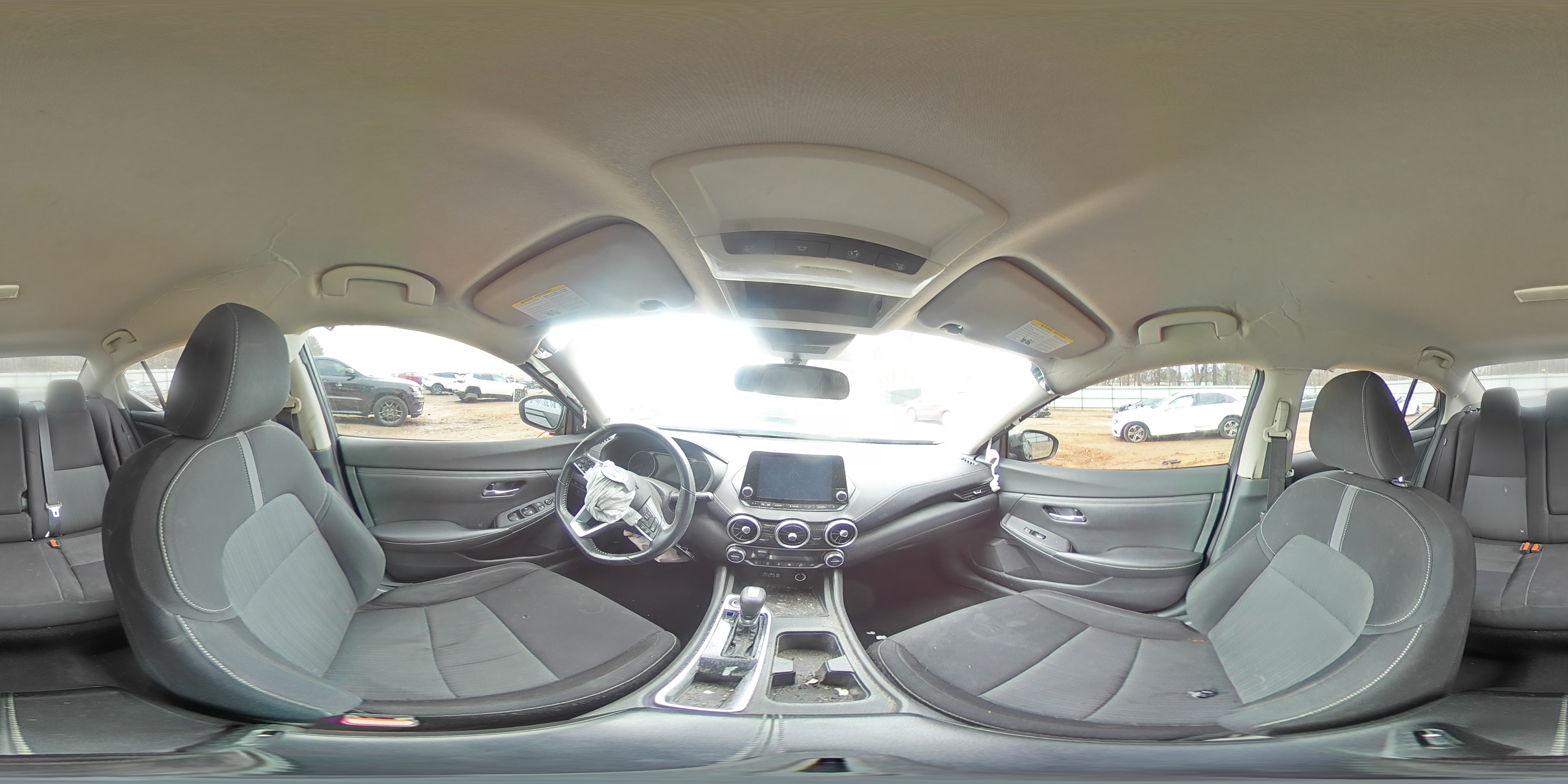 2021 Nissan Sentra - Image 13