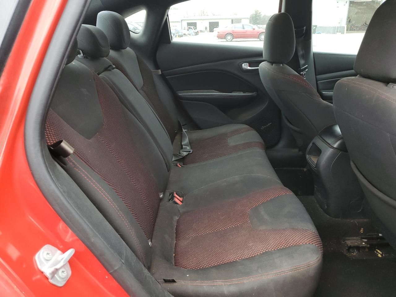 2016 Dodge Dart - Image 10
