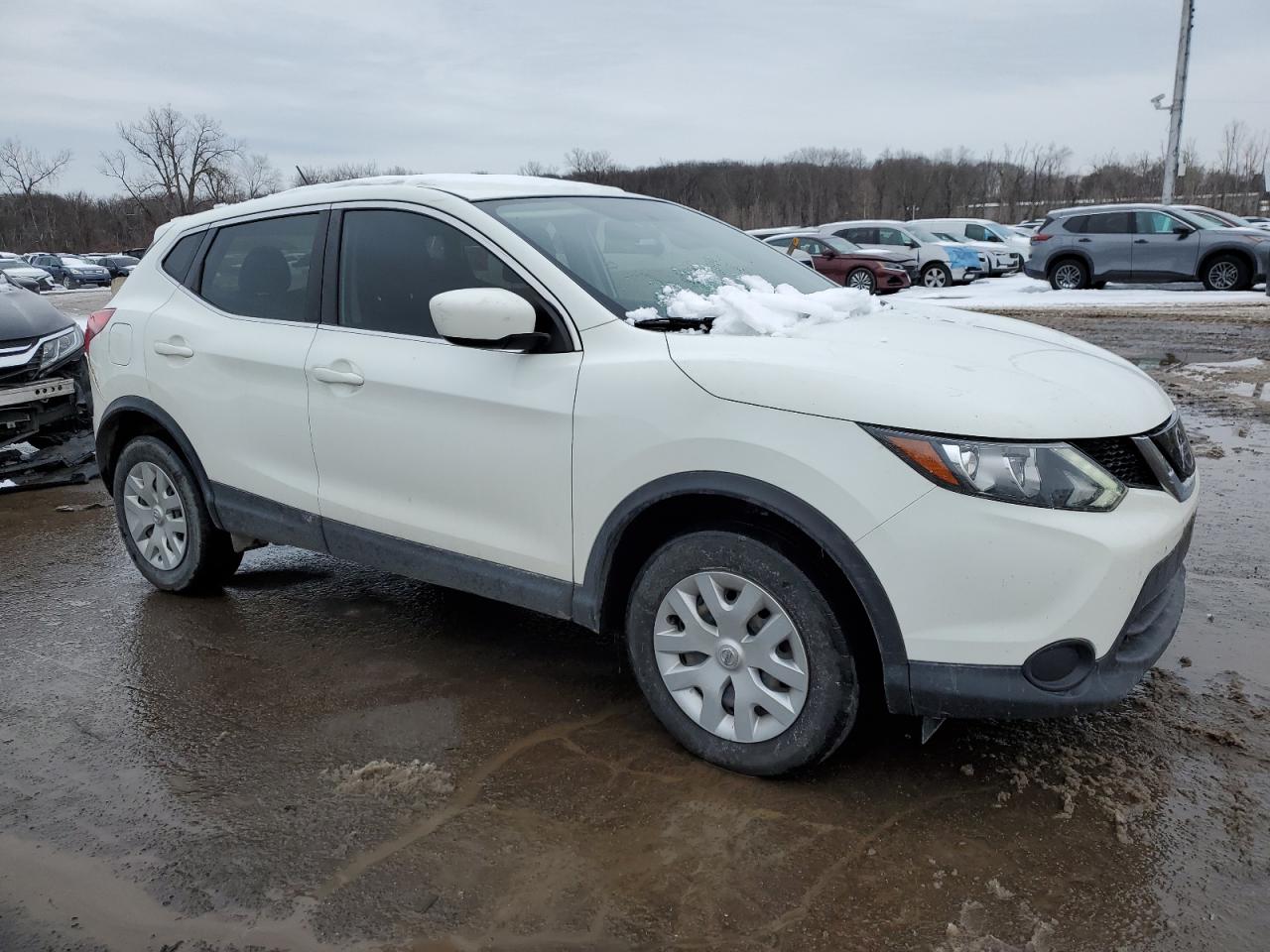 2019 Nissan Rogue - Image 4