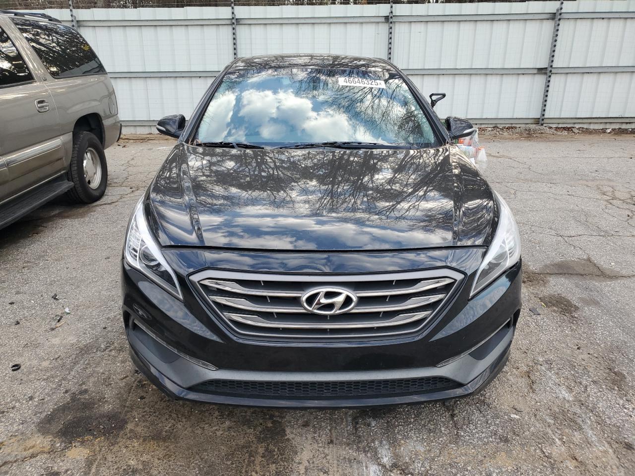 2017 Hyundai Sonata - Image 5