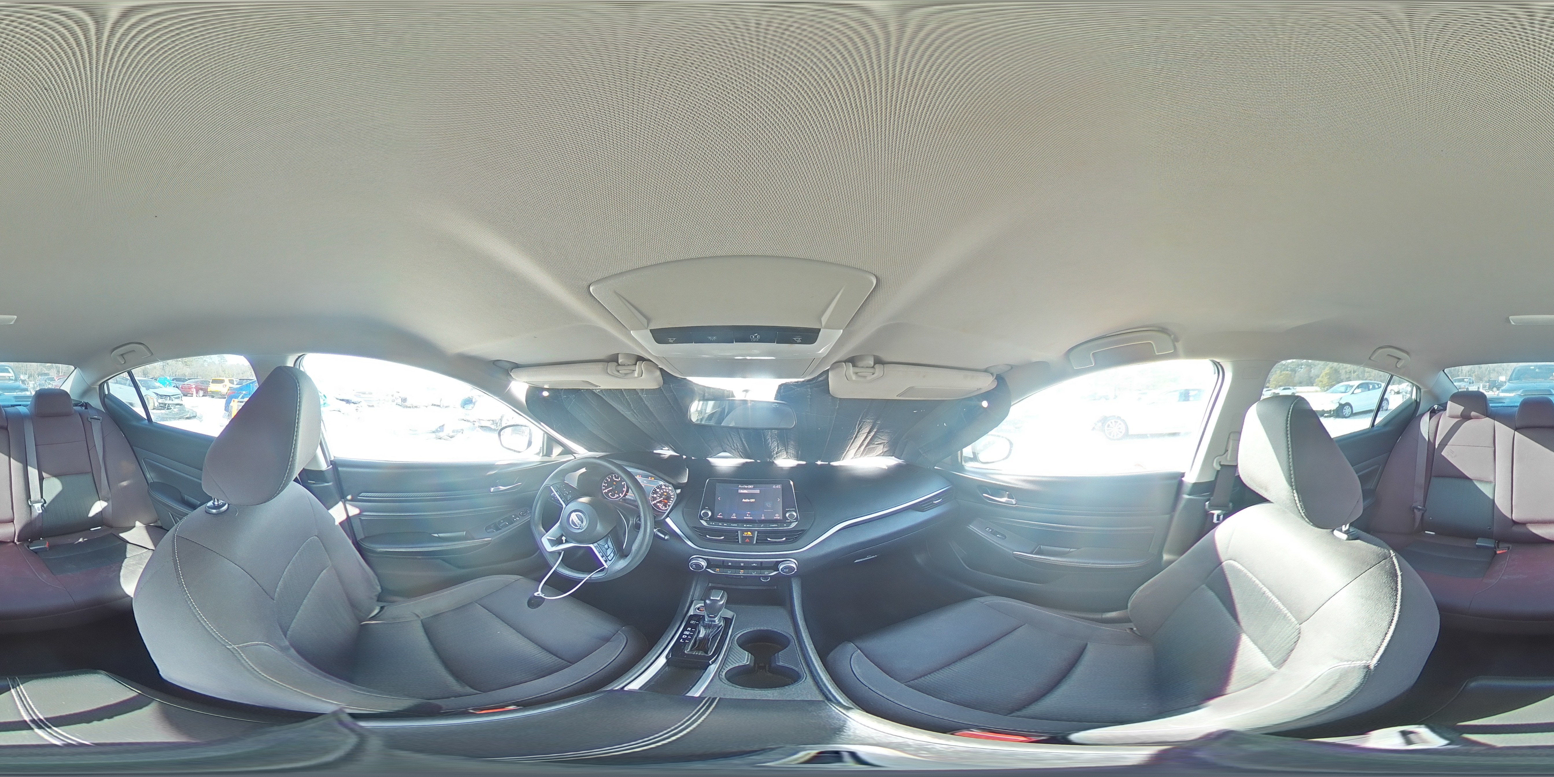 2020 Nissan Altima - Image 14
